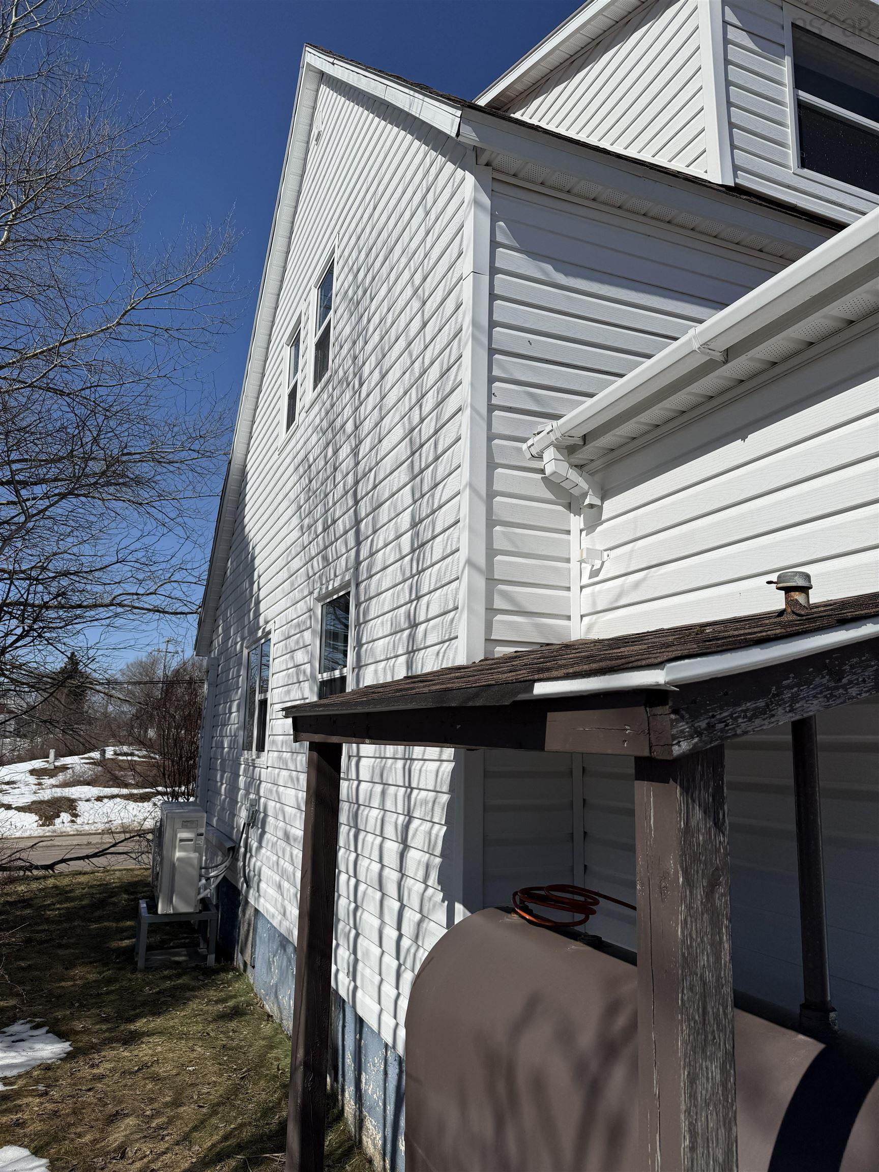 $171,900.00: 26 Sydney Road, Port Hawkesbury