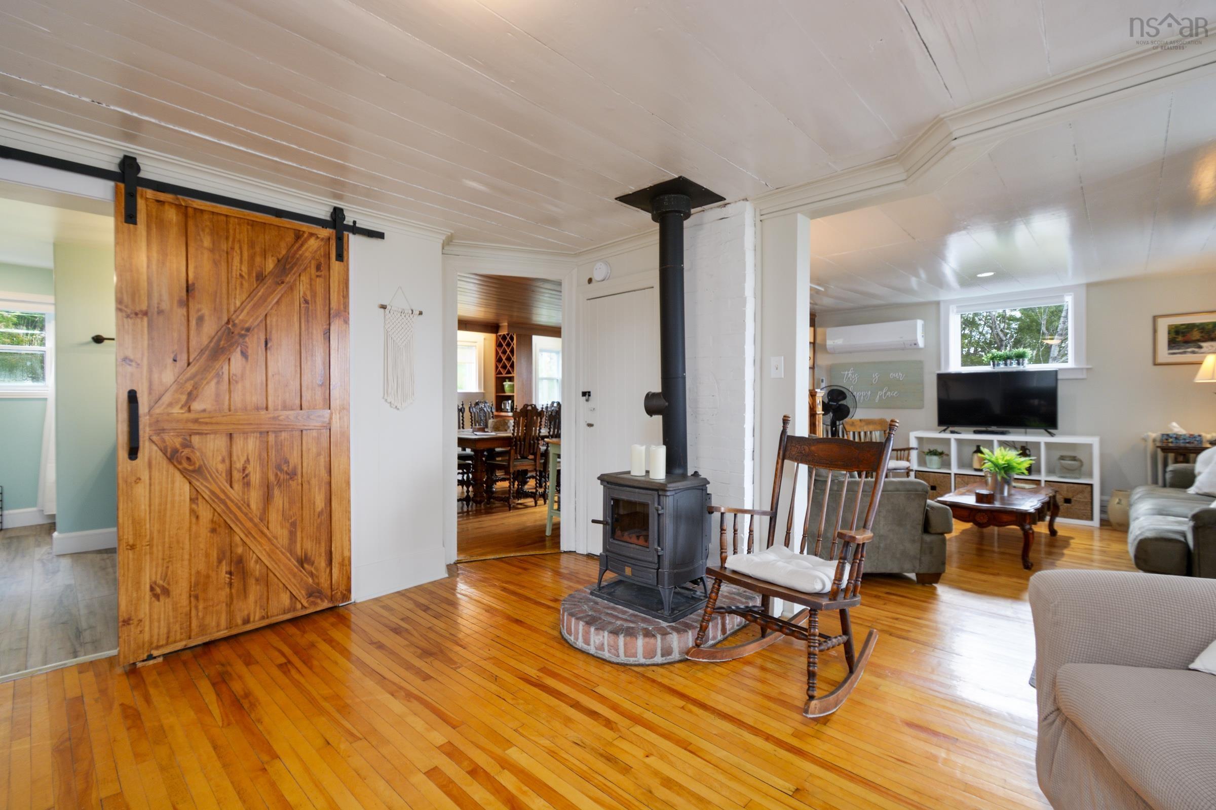 $439,000.00: 15398 Highway 4, Johnstown