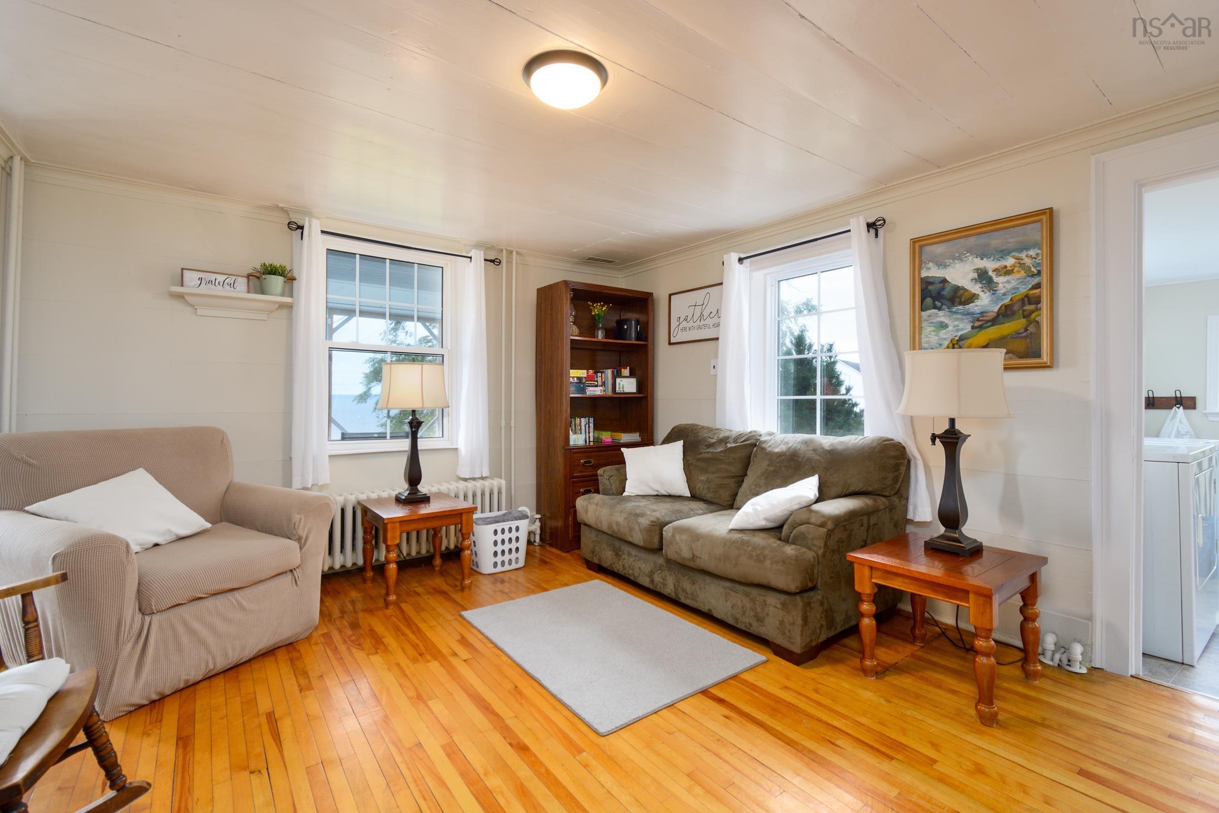 $439,000.00: 15398 Highway 4, Johnstown