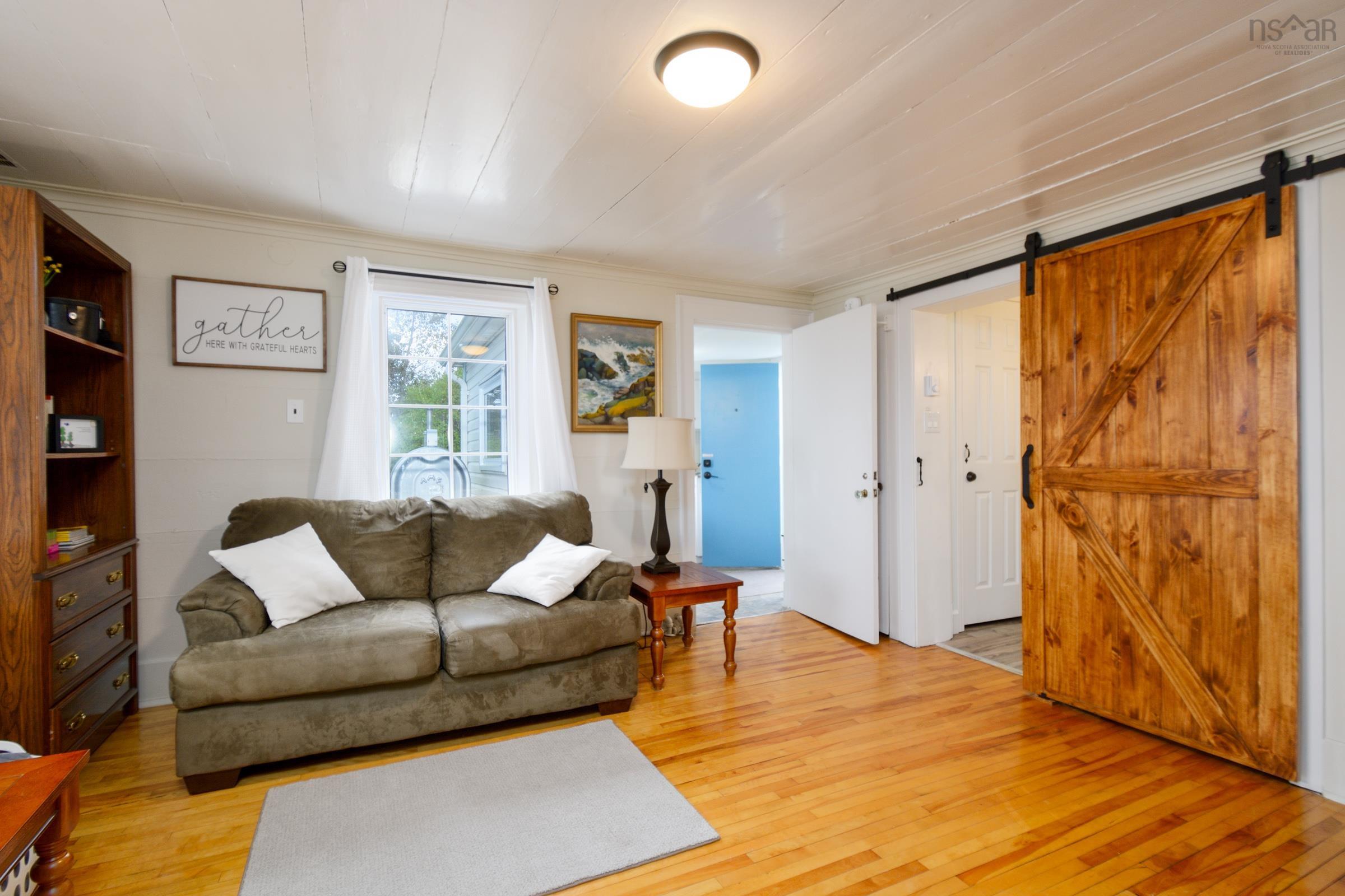 $439,000.00: 15398 Highway 4, Johnstown