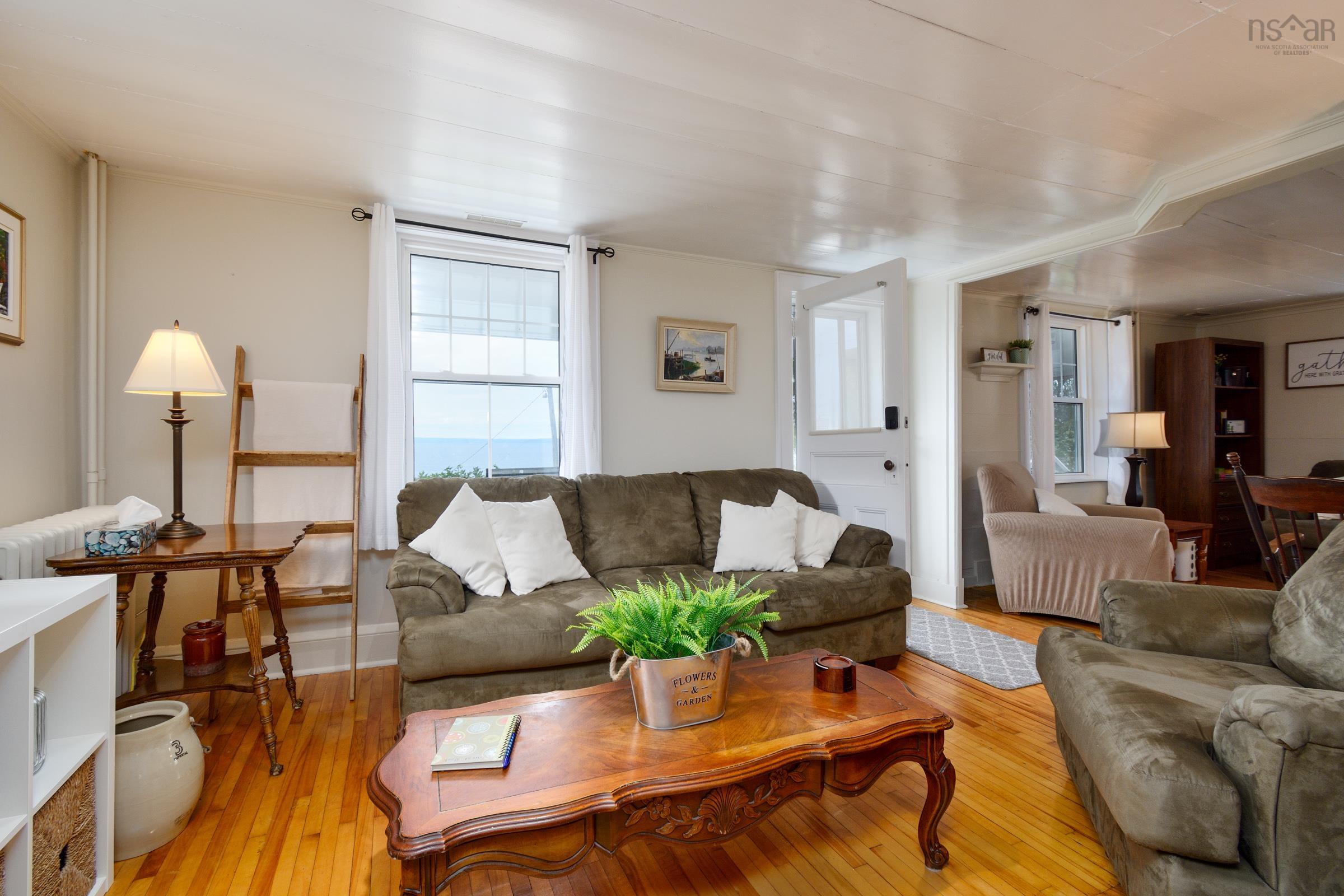 $439,000.00: 15398 Highway 4, Johnstown