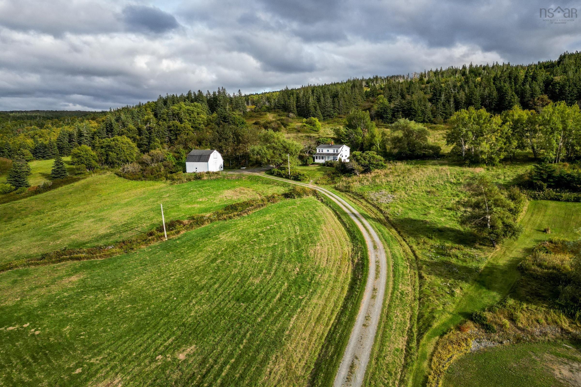 $439,000.00: 15398 Highway 4, Johnstown
