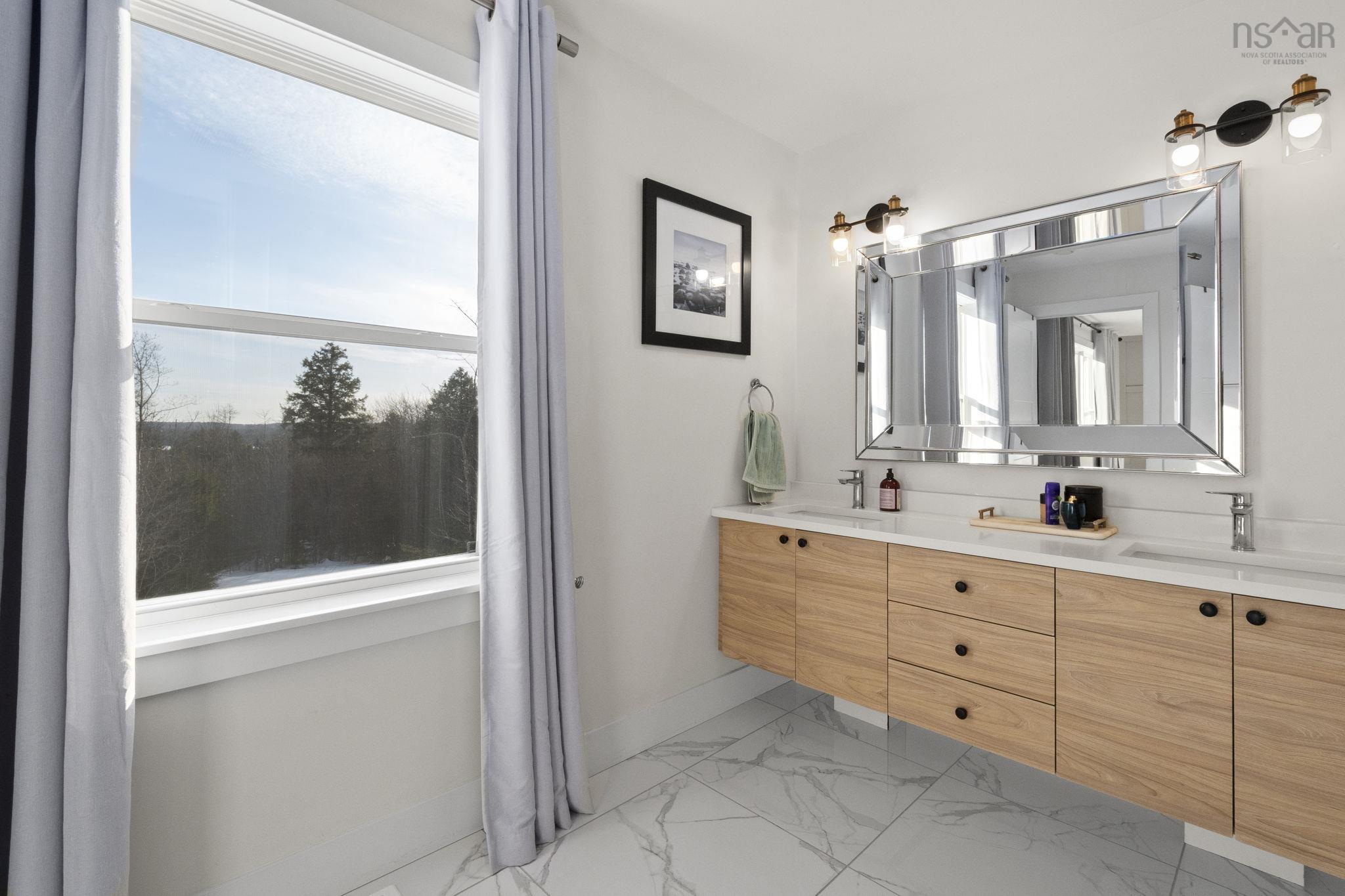 $1,129,900.00: 456 Magenta Drive, Middle Sackville