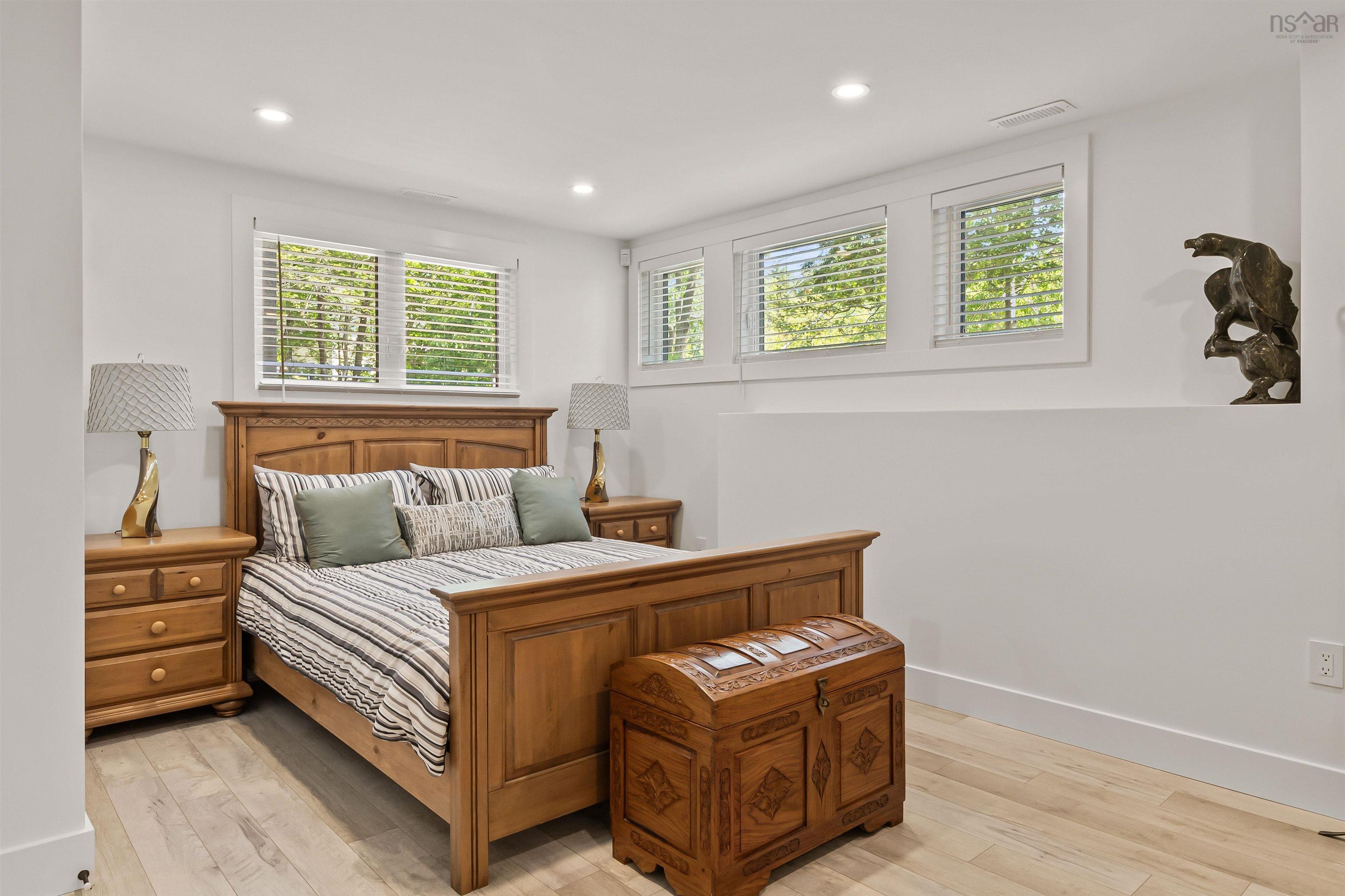 $3,990,000.00: 1160 Shore Drive, Bedford