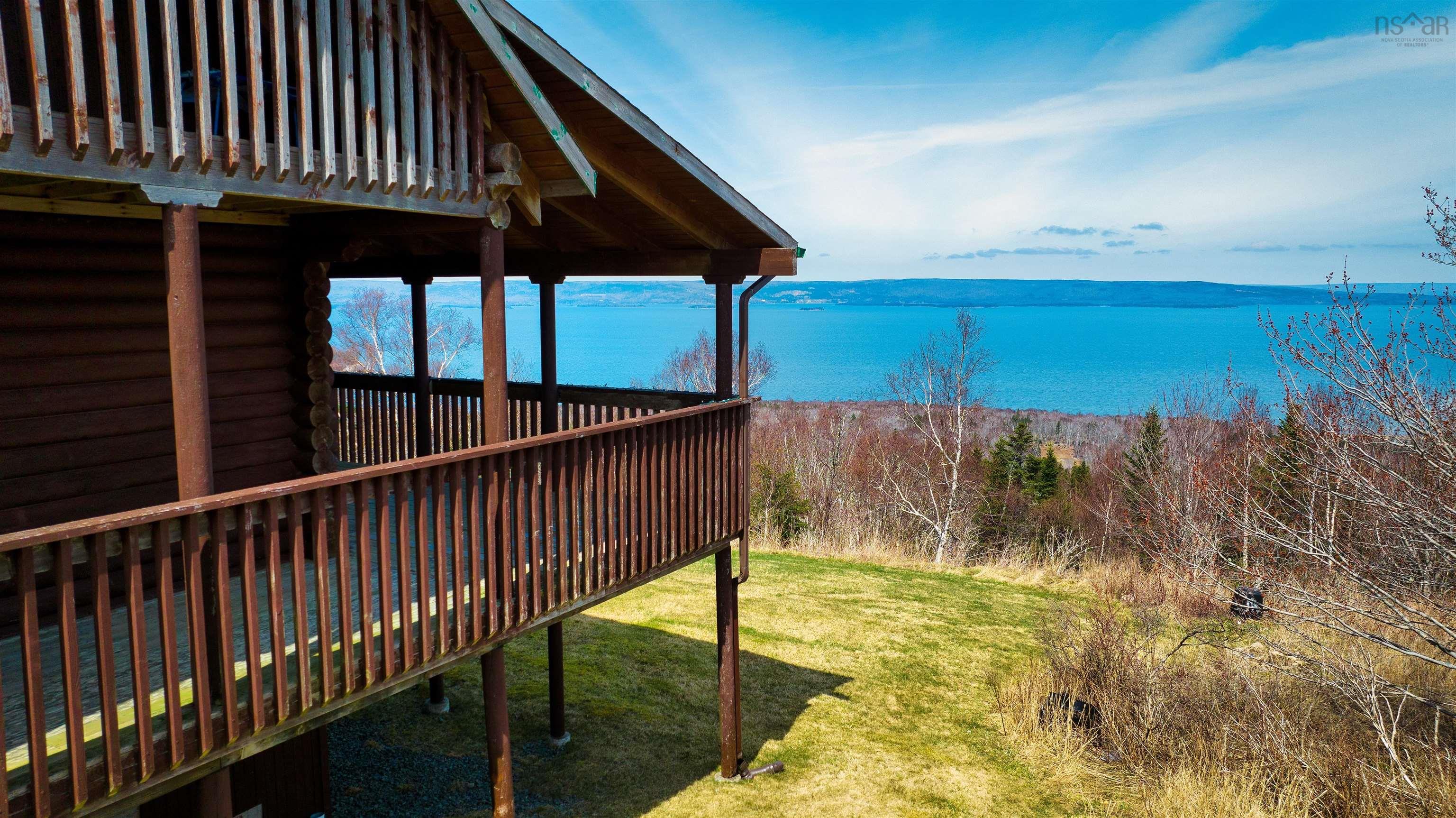 $649,000.00: 165 Diana Mountain Rd., The Points West Bay