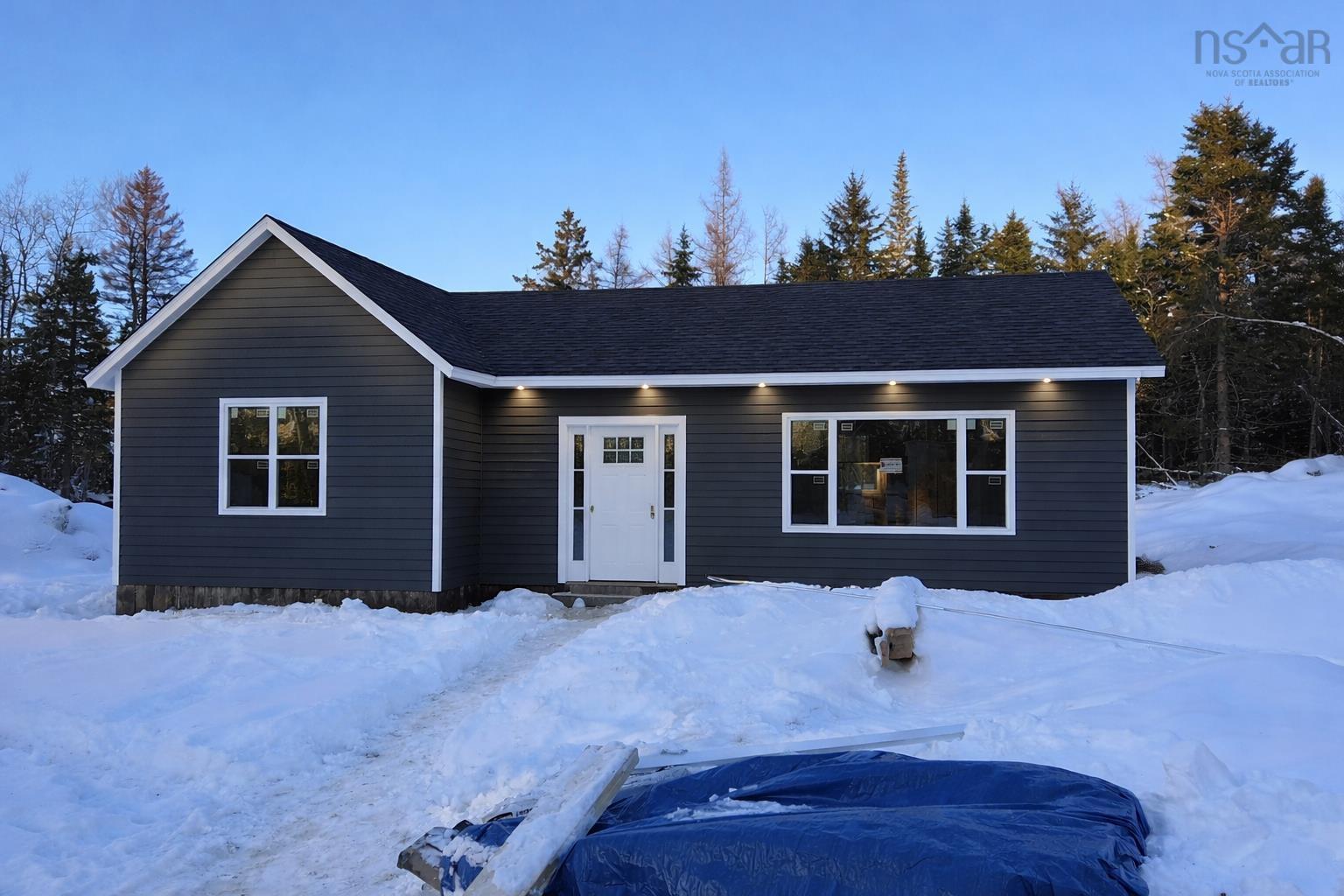 $394,900.00: 551 lower harmony Road, Harmony