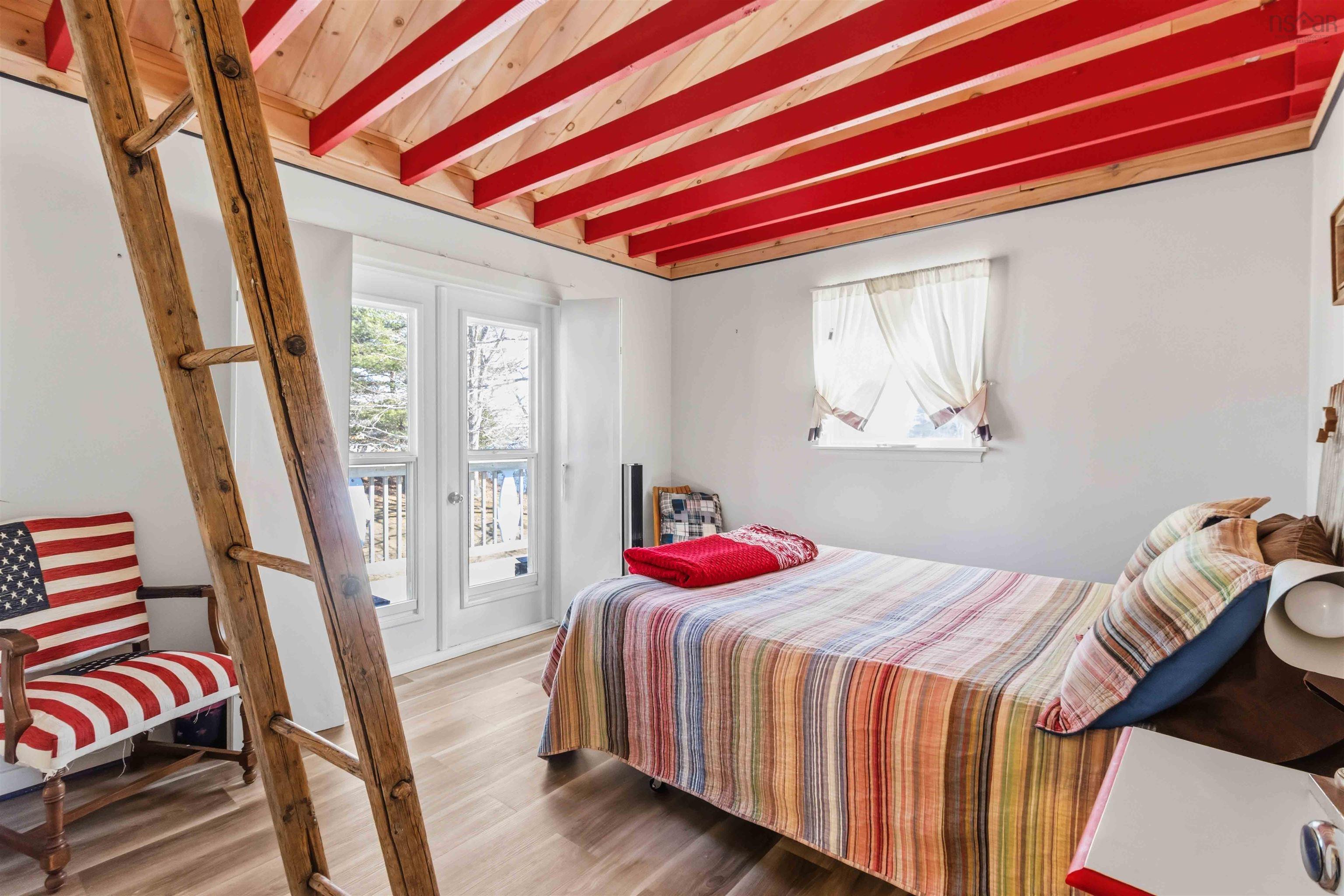 $425,000.00: 1915 Highway 331, Pleasantville