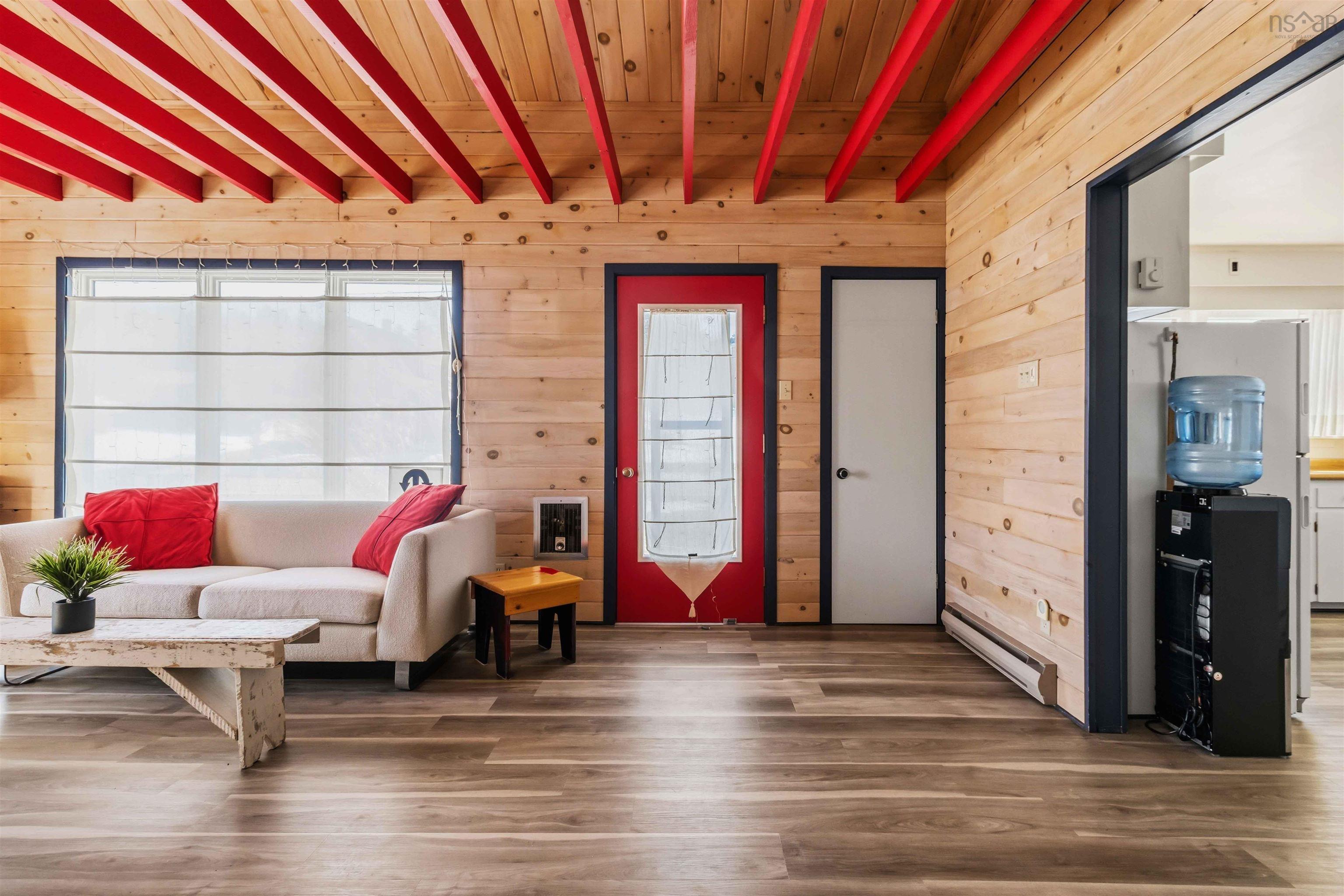 $439,900.00: 1915 Highway 331, Pleasantville