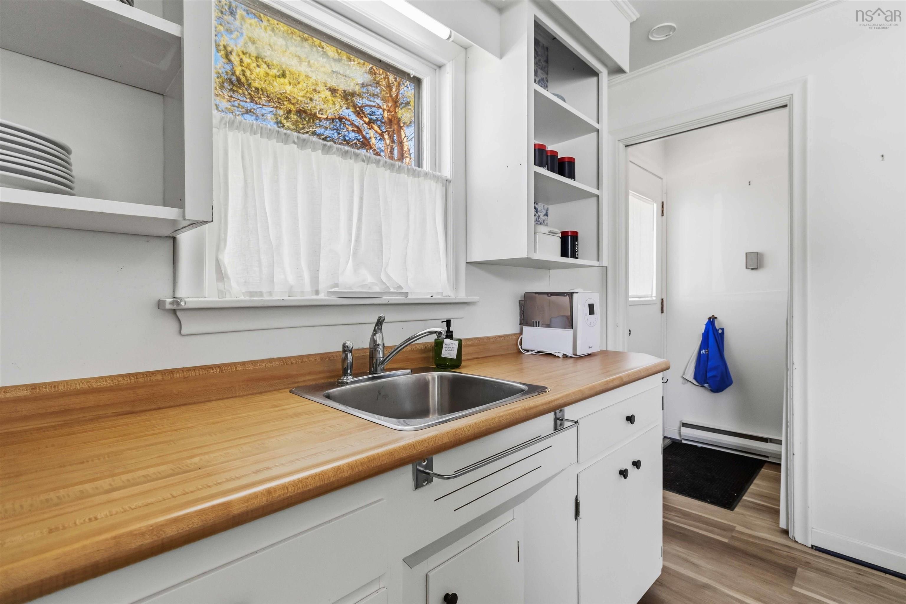 $425,000.00: 1915 Highway 331, Pleasantville