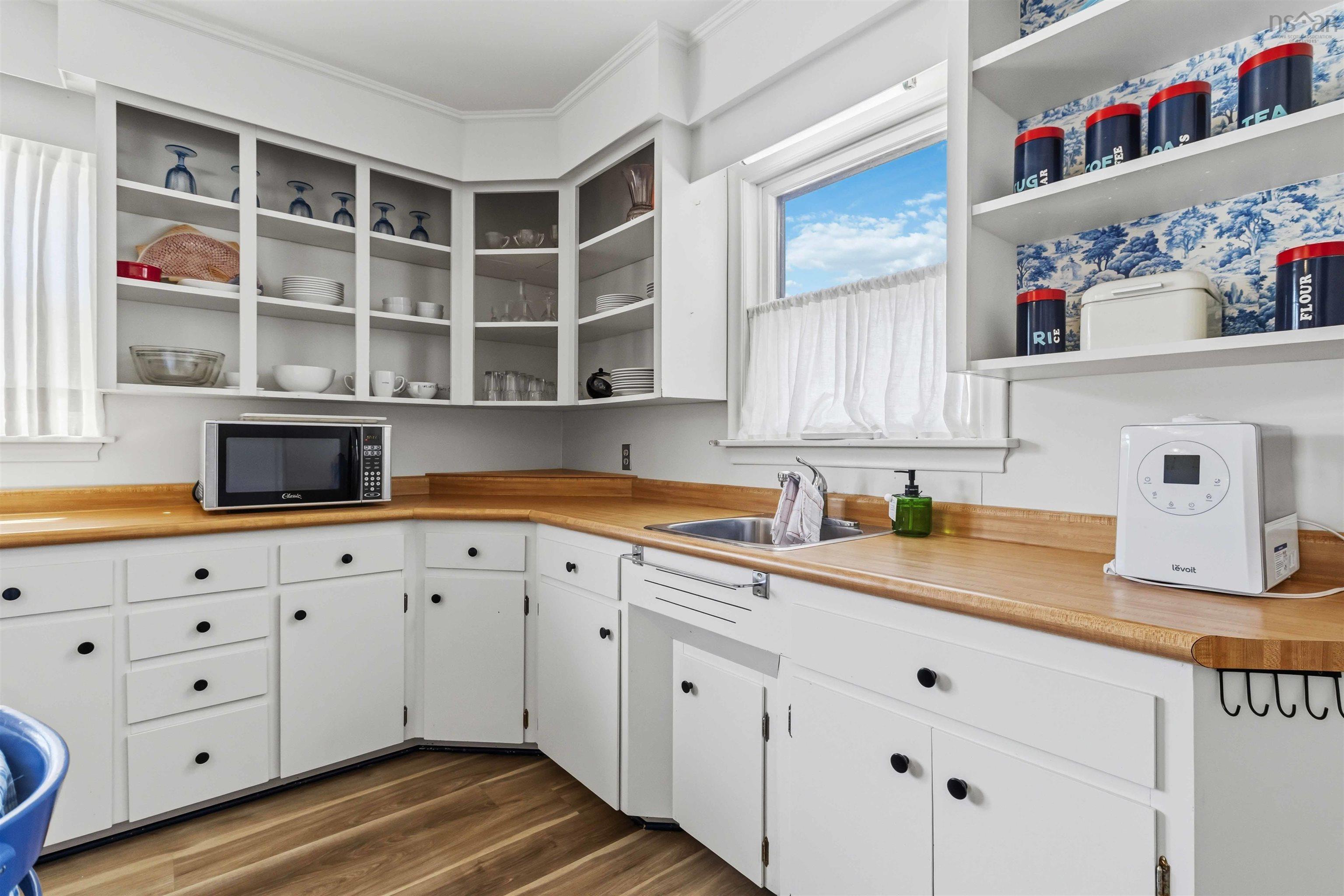 $425,000.00: 1915 Highway 331, Pleasantville