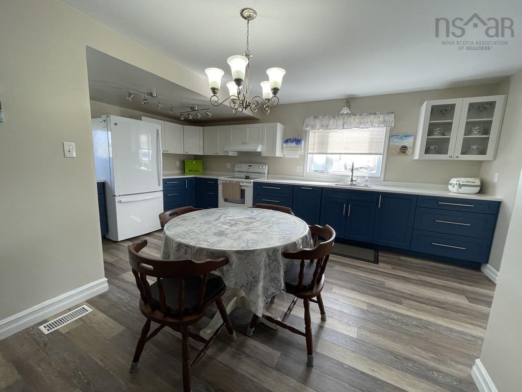 $499,900.00: 15715 Cabot Trail, Chéticamp