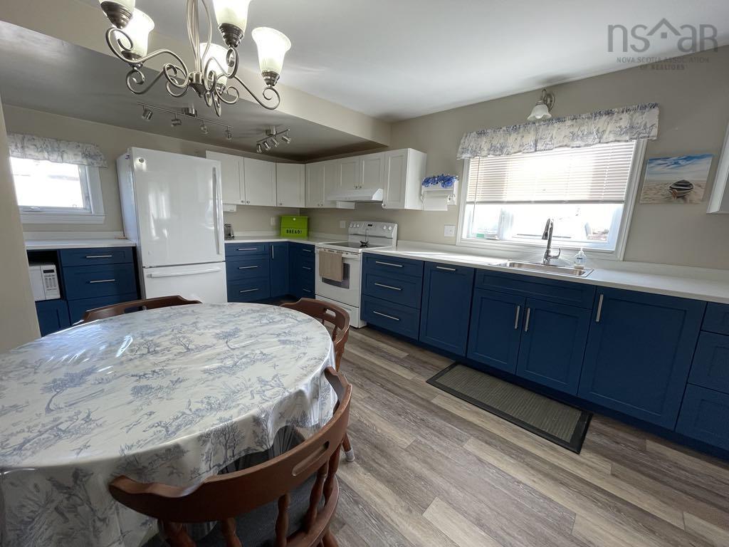 $499,900.00: 15715 Cabot Trail, Chéticamp