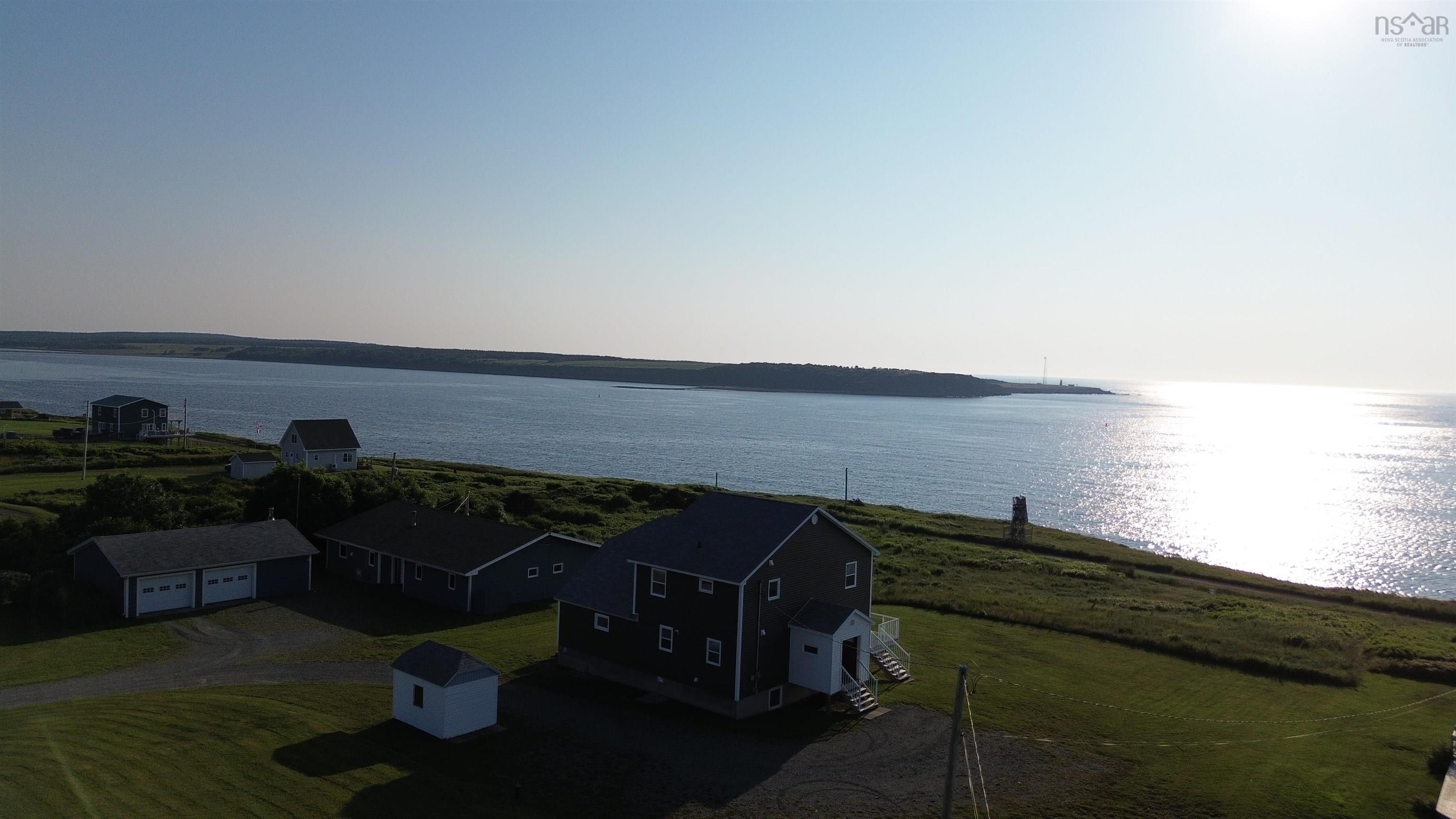 $499,900.00: 15715 Cabot Trail, Chéticamp