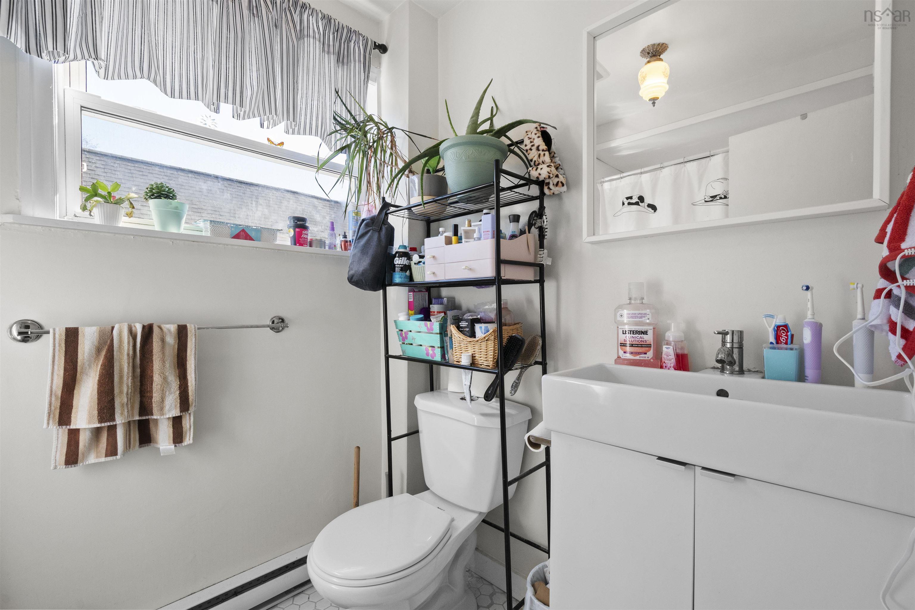 $1,180,000.00: 38 Victoria Road, Dartmouth