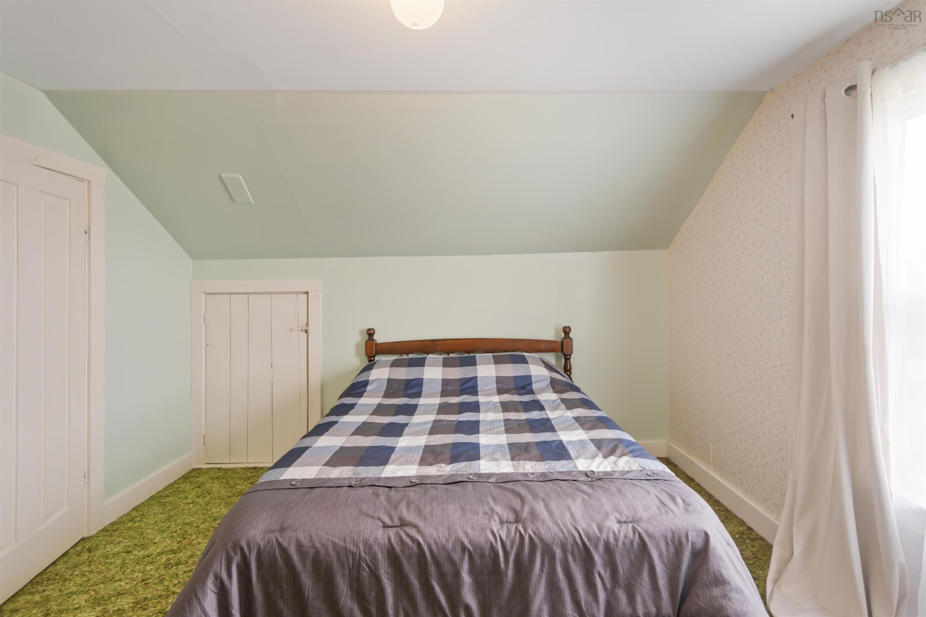 $229,999.00: 6228 Highway 101, Ashmore