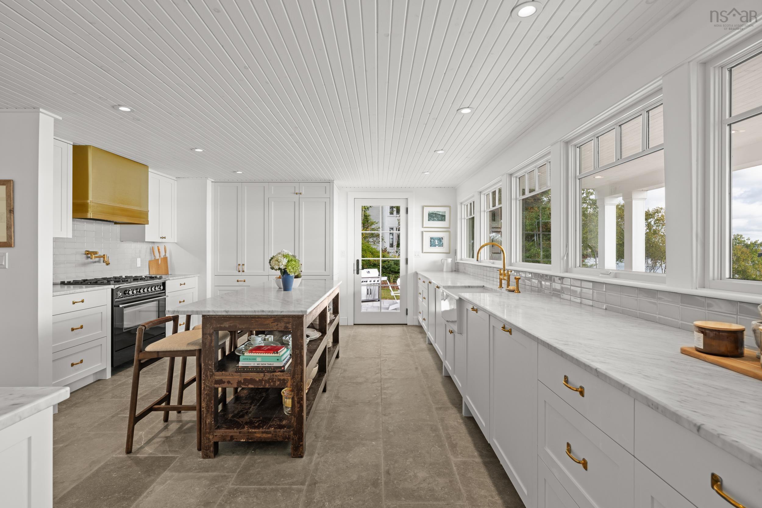 $5,850,000.00: 15 Fredas Point Drive, Chester