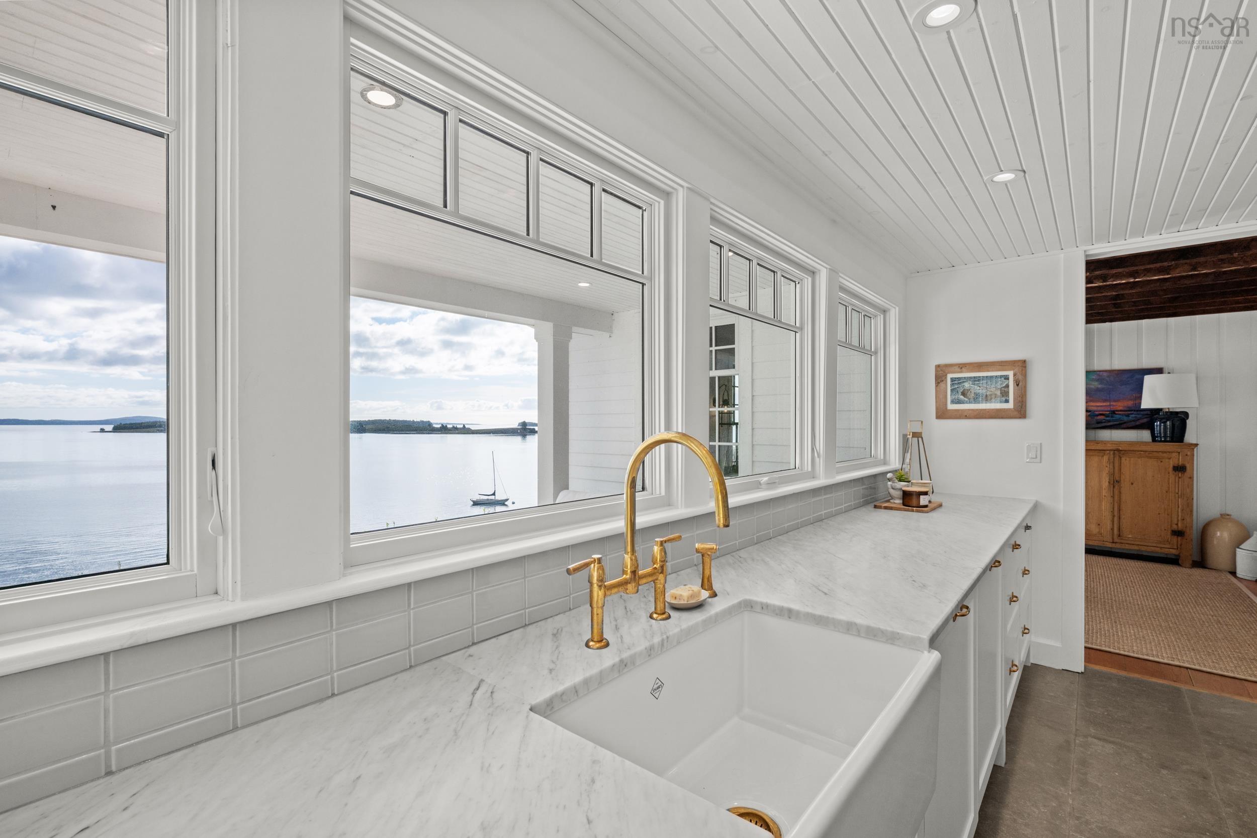 $5,850,000.00: 15 Fredas Point Drive, Chester