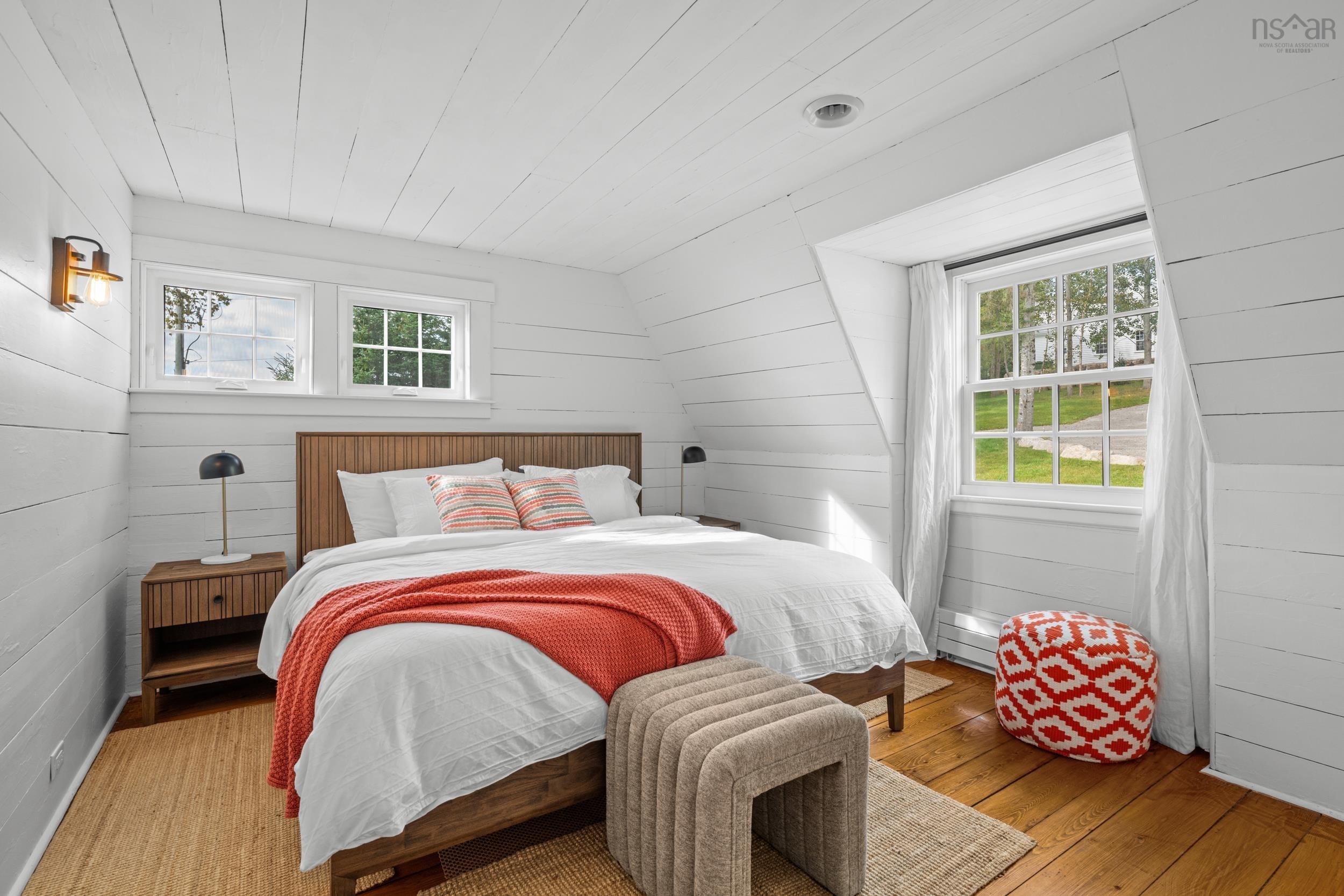 $5,850,000.00: 15 Fredas Point Drive, Chester