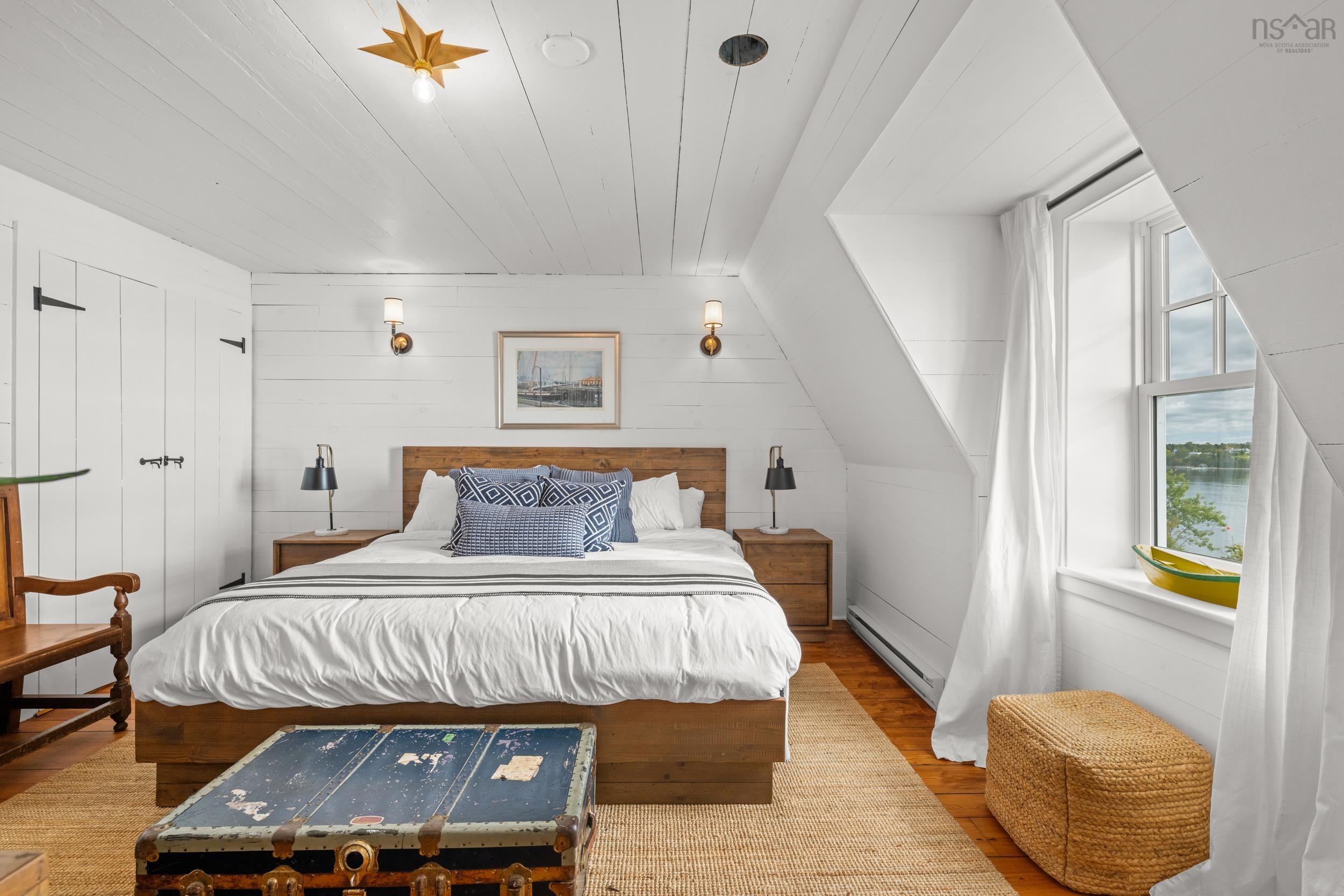 $5,850,000.00: 15 Fredas Point Drive, Chester