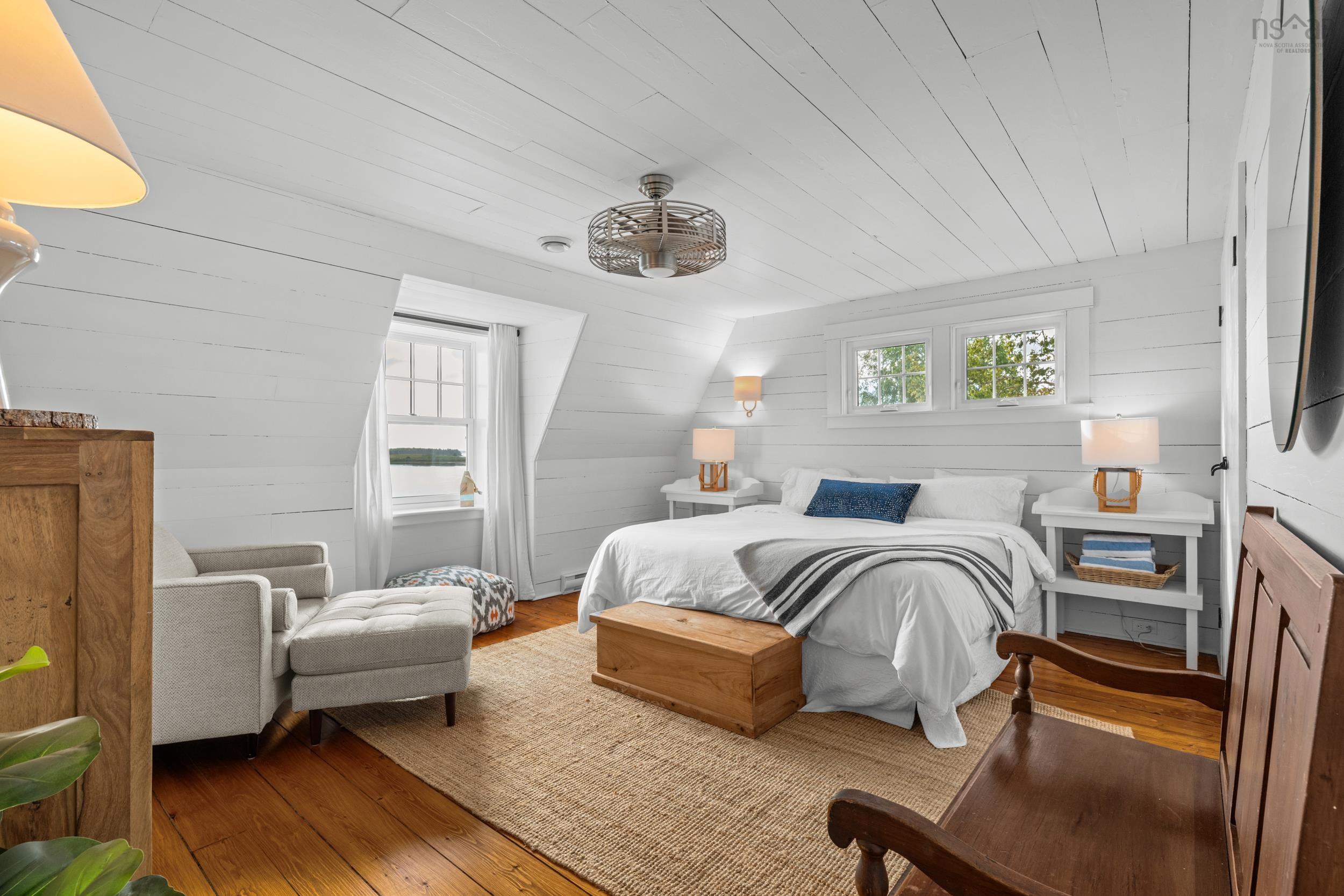 $5,850,000.00: 15 Fredas Point Drive, Chester