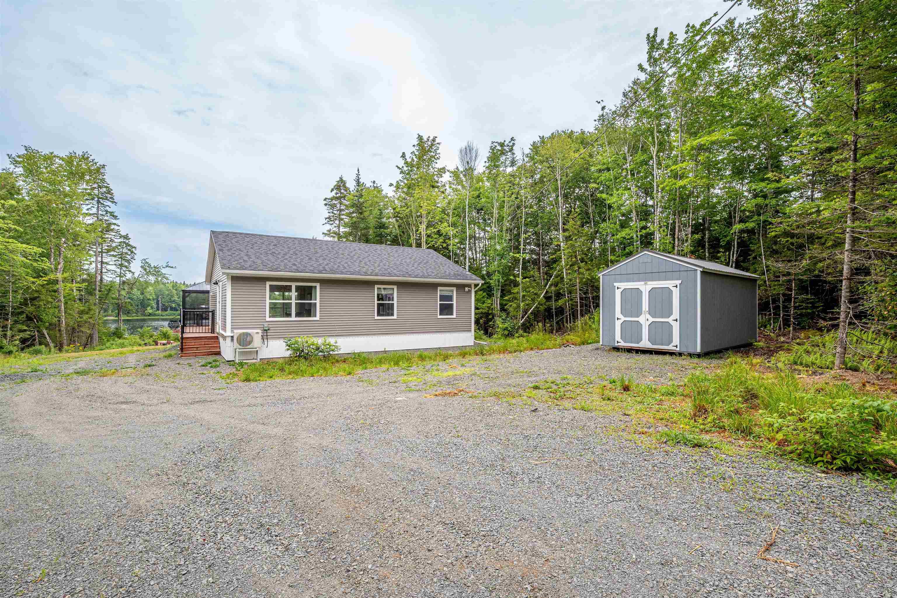 $519,900.00: 195 Middle Lake South Road, Vaughan