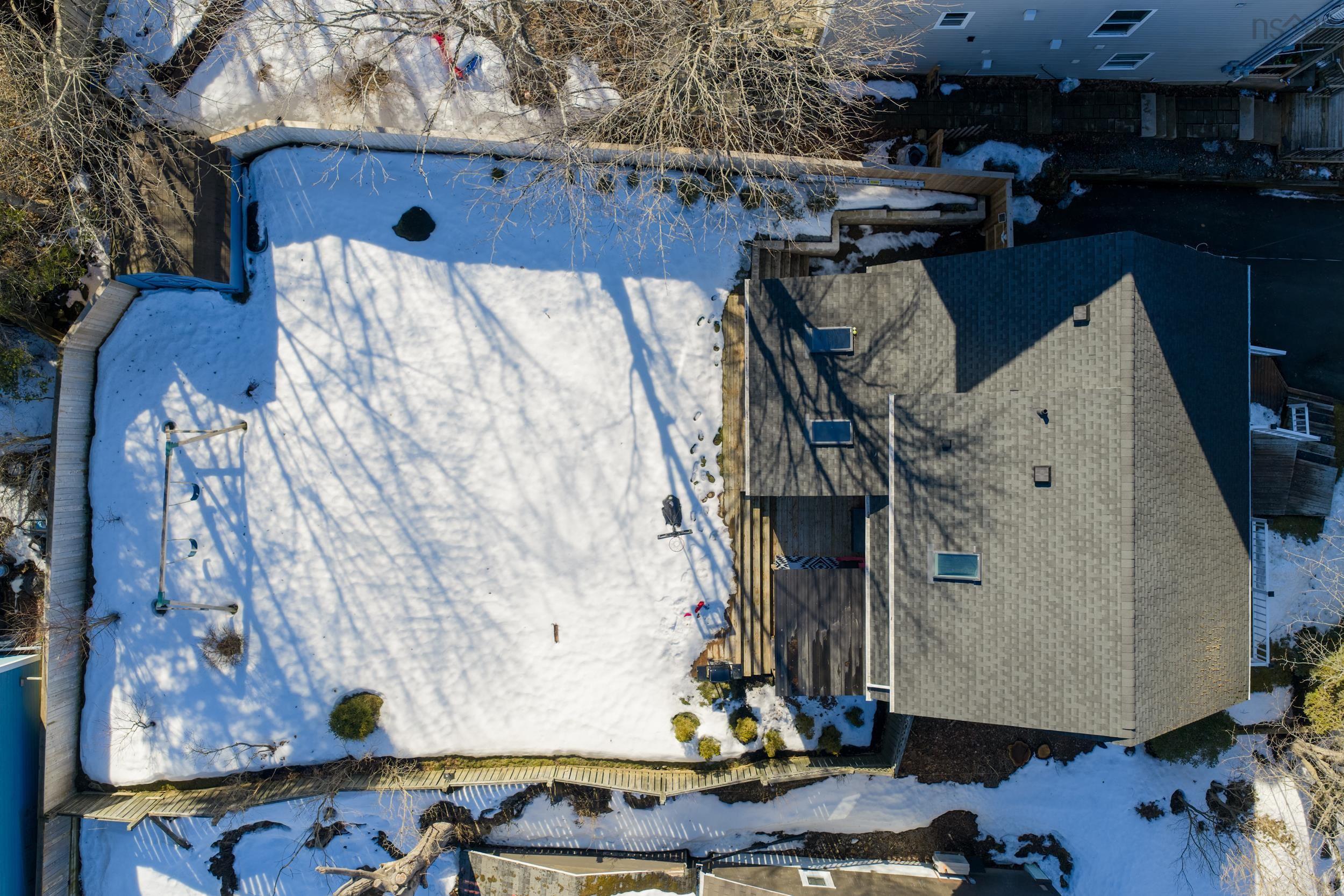 $775,000.00: 18 Forest Hill Drive, Halifax