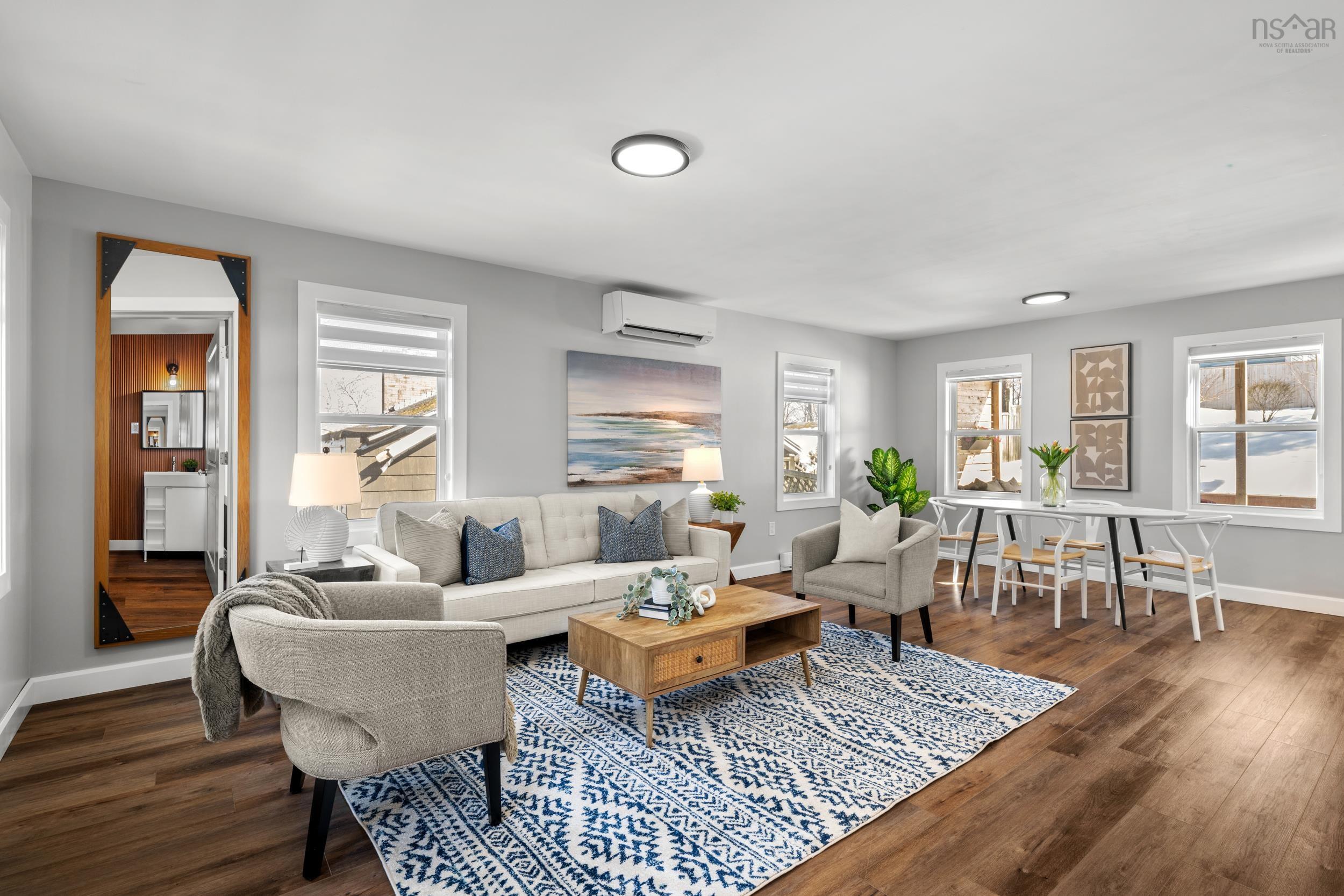 $775,000.00: 18 Forest Hill Drive, Halifax