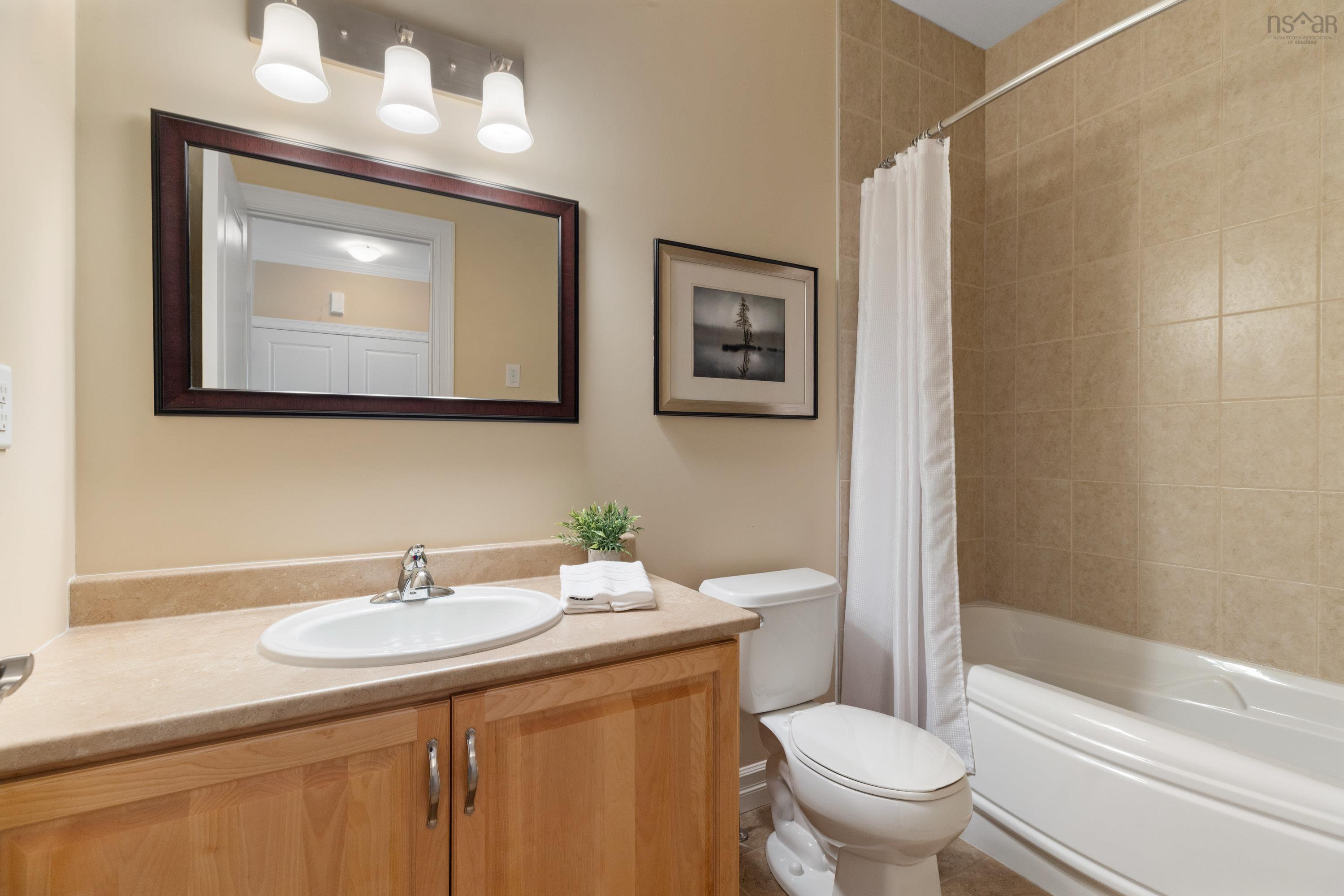 $615,000.00: 28 Castlestone Drive, Bedford