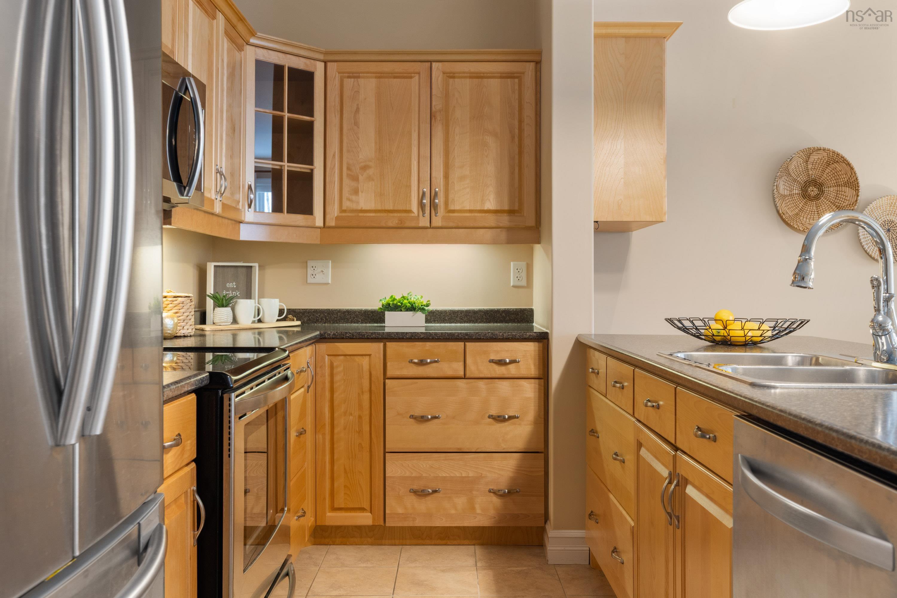 $615,000.00: 28 Castlestone Drive, Bedford