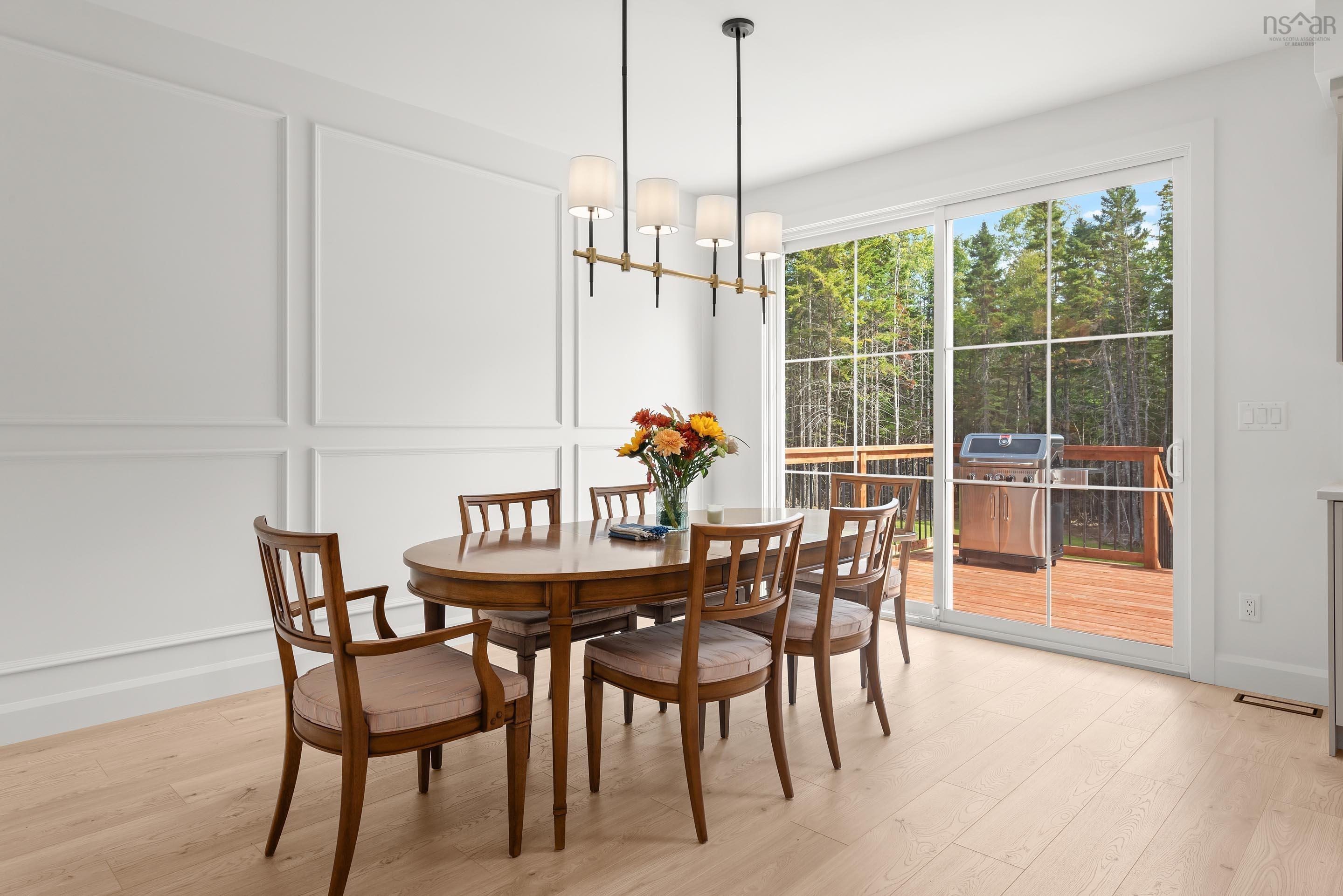 $1,099,900.00: 86 Double Lane, Oakfield