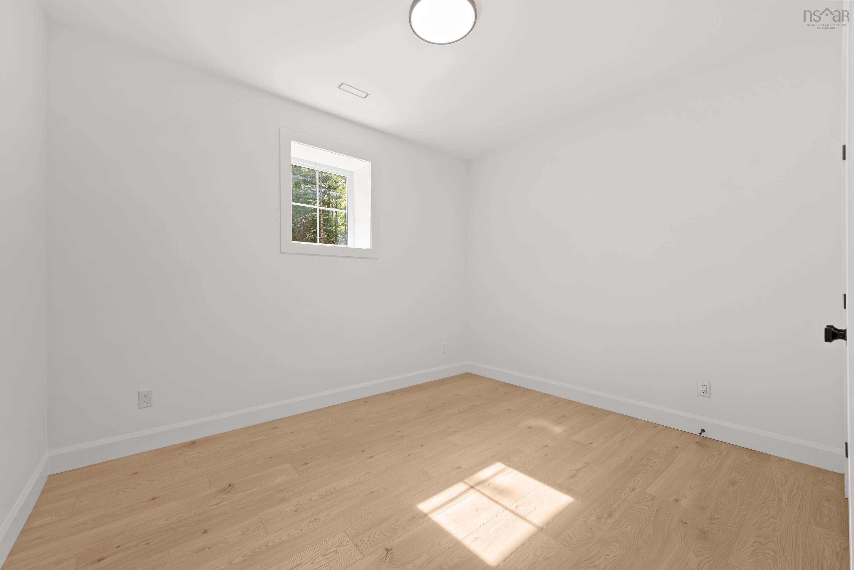 $1,099,900.00: 86 Double Lane, Oakfield