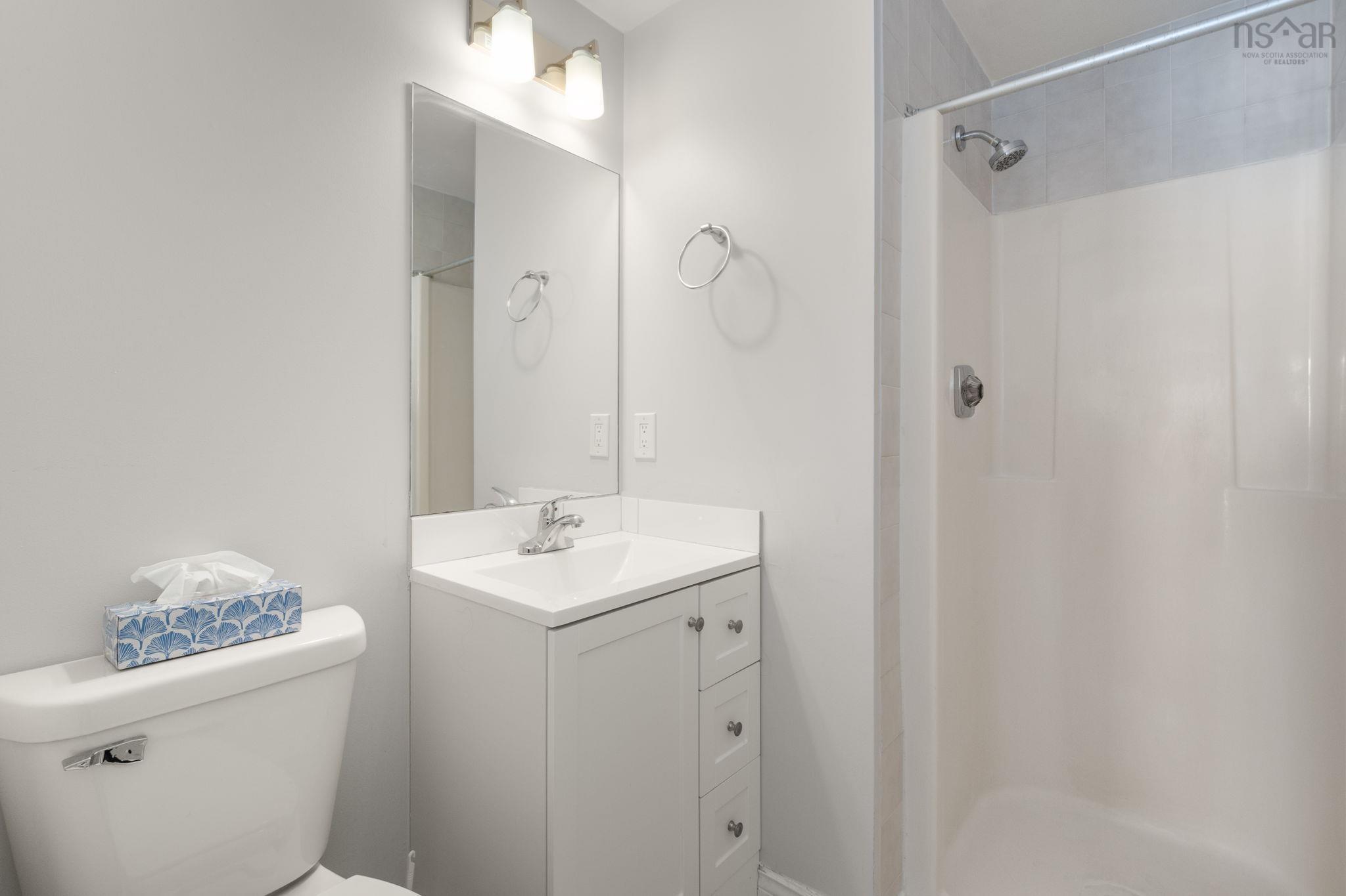 $364,990.00: 524 94 Moirs Mill Road, Bedford