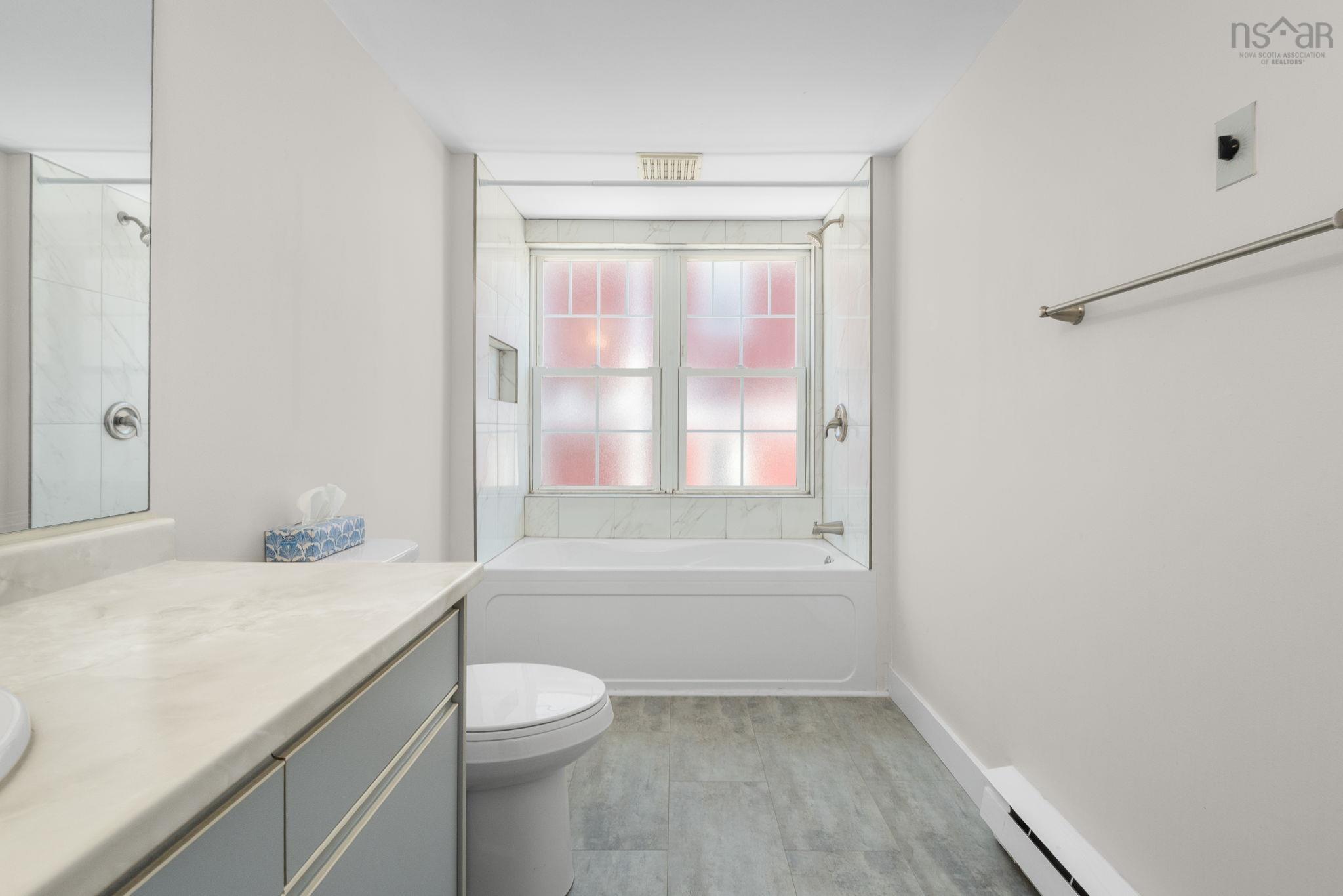 $364,990.00: 524 94 Moirs Mill Road, Bedford