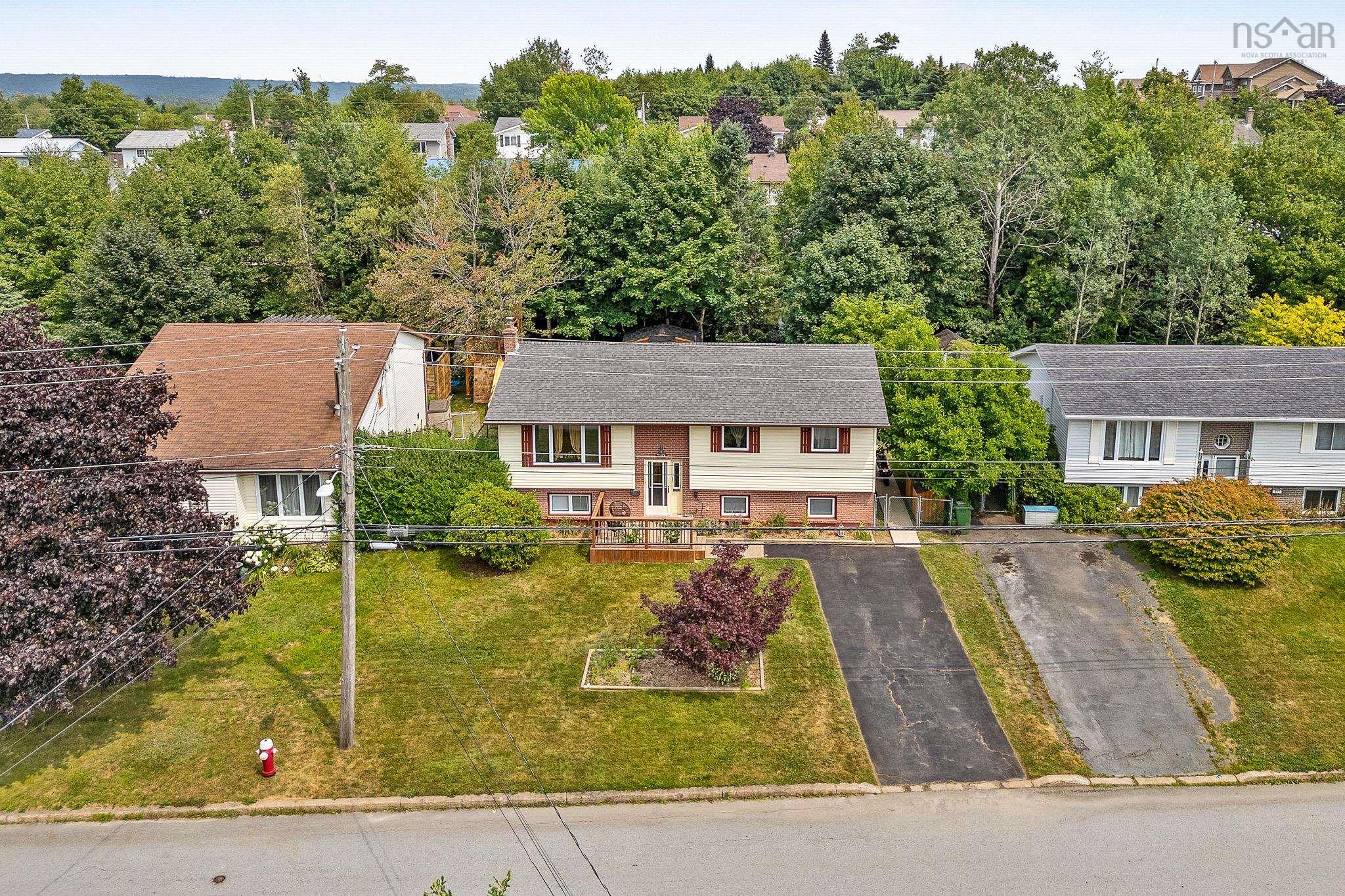 $549,900.00: 257 John Stewart Drive, Cole Harbour