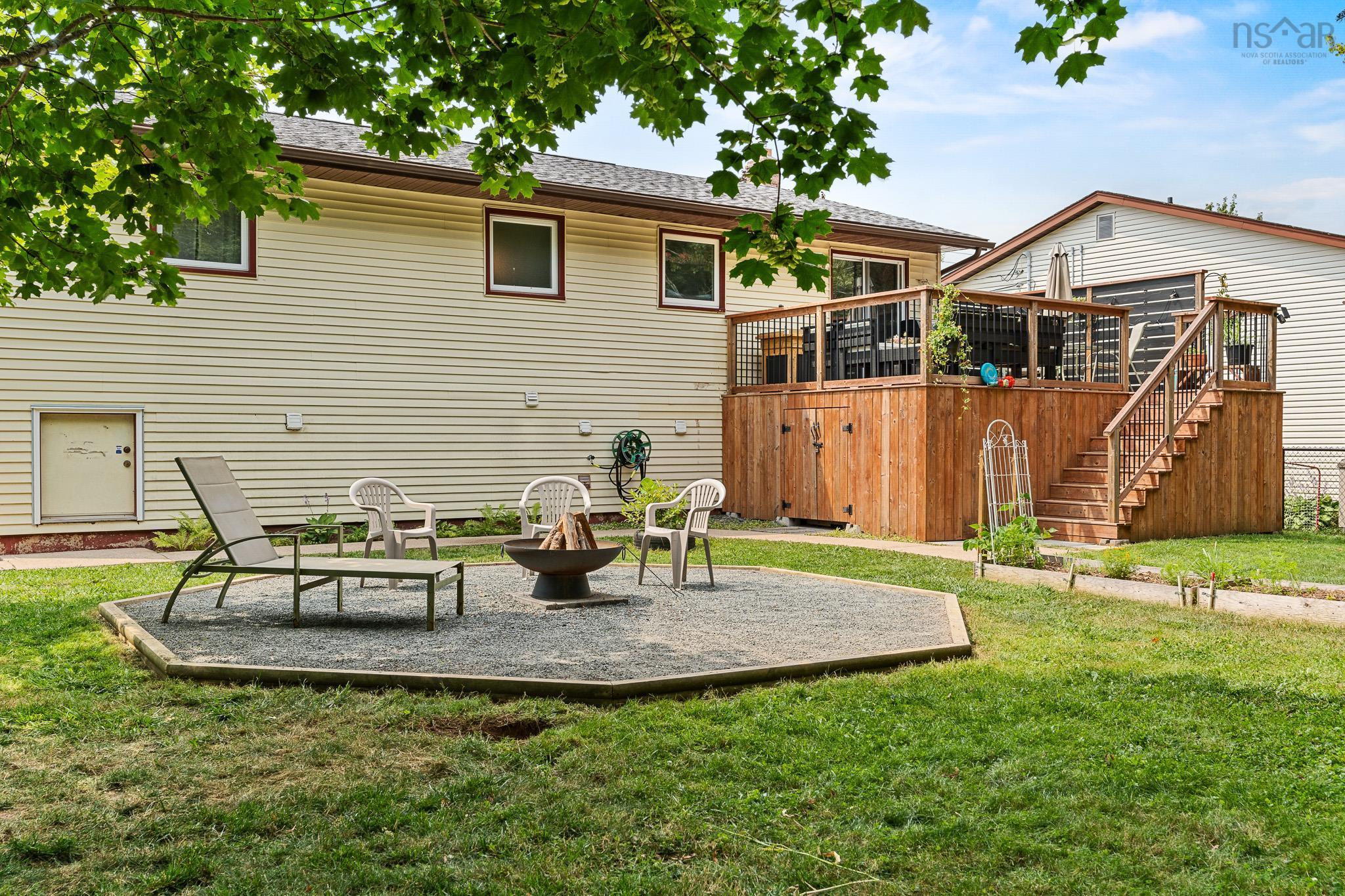 $549,900.00: 257 John Stewart Drive, Cole Harbour