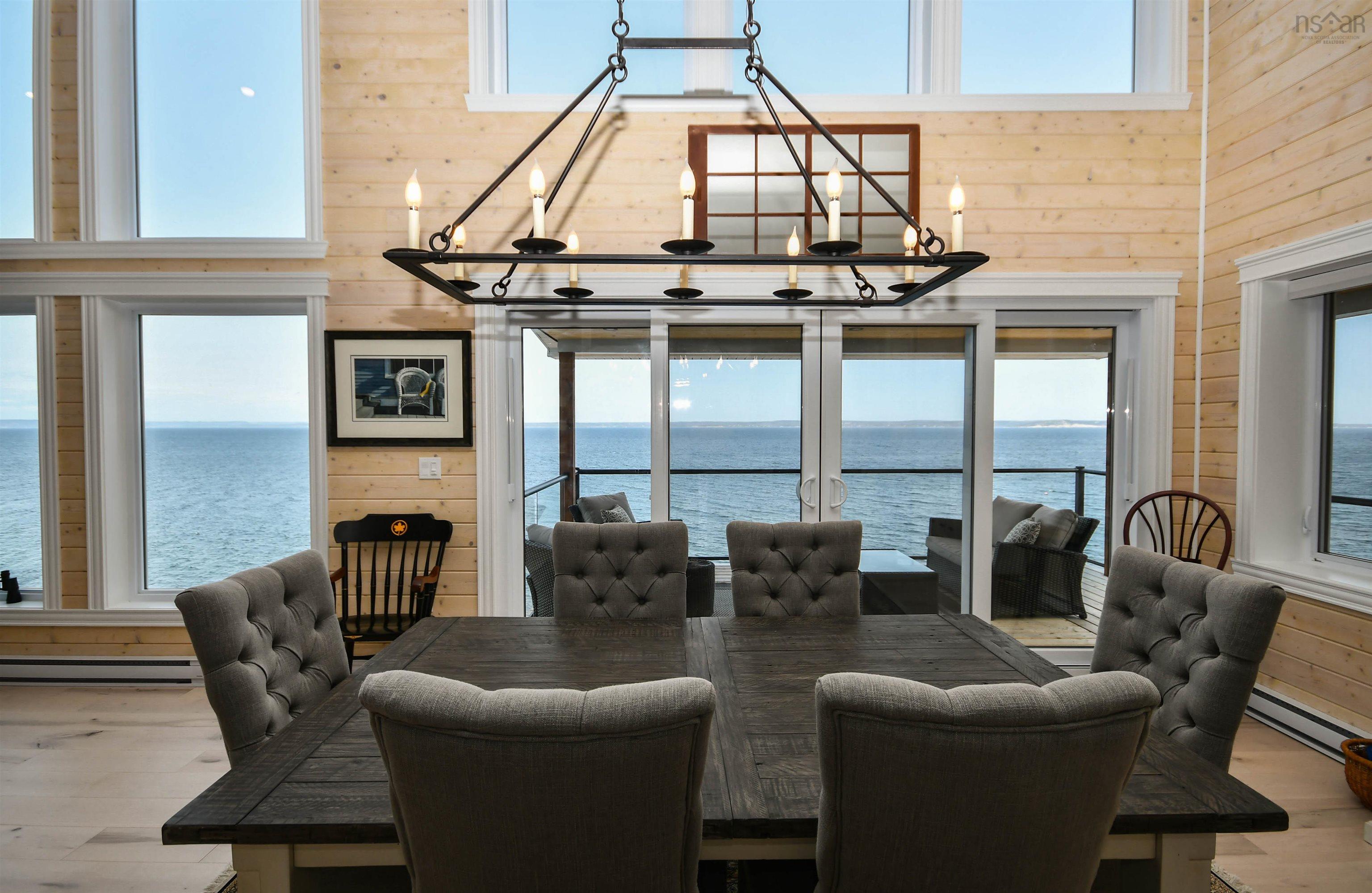 $1,199,000.00: 1907 Highway 329, Hubbards