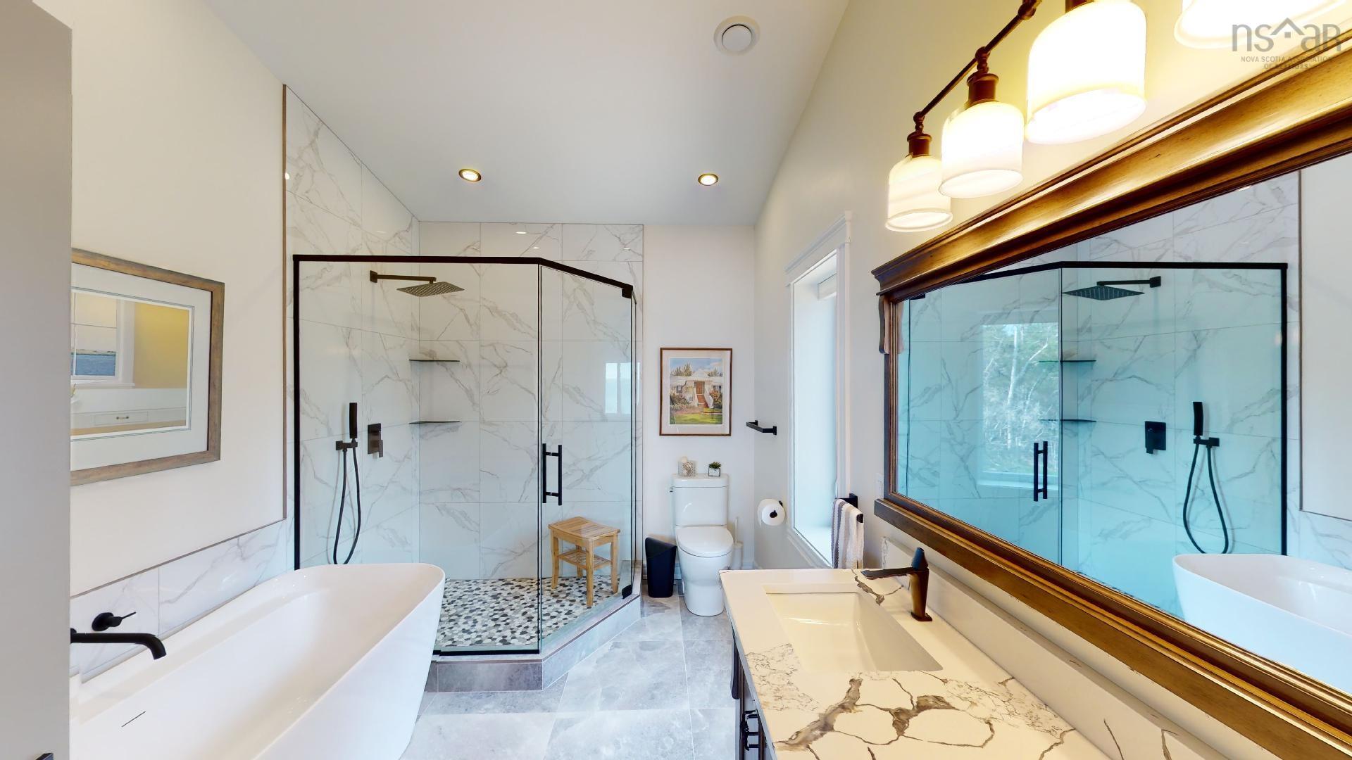 $1,199,000.00: 1907 Highway 329, Hubbards