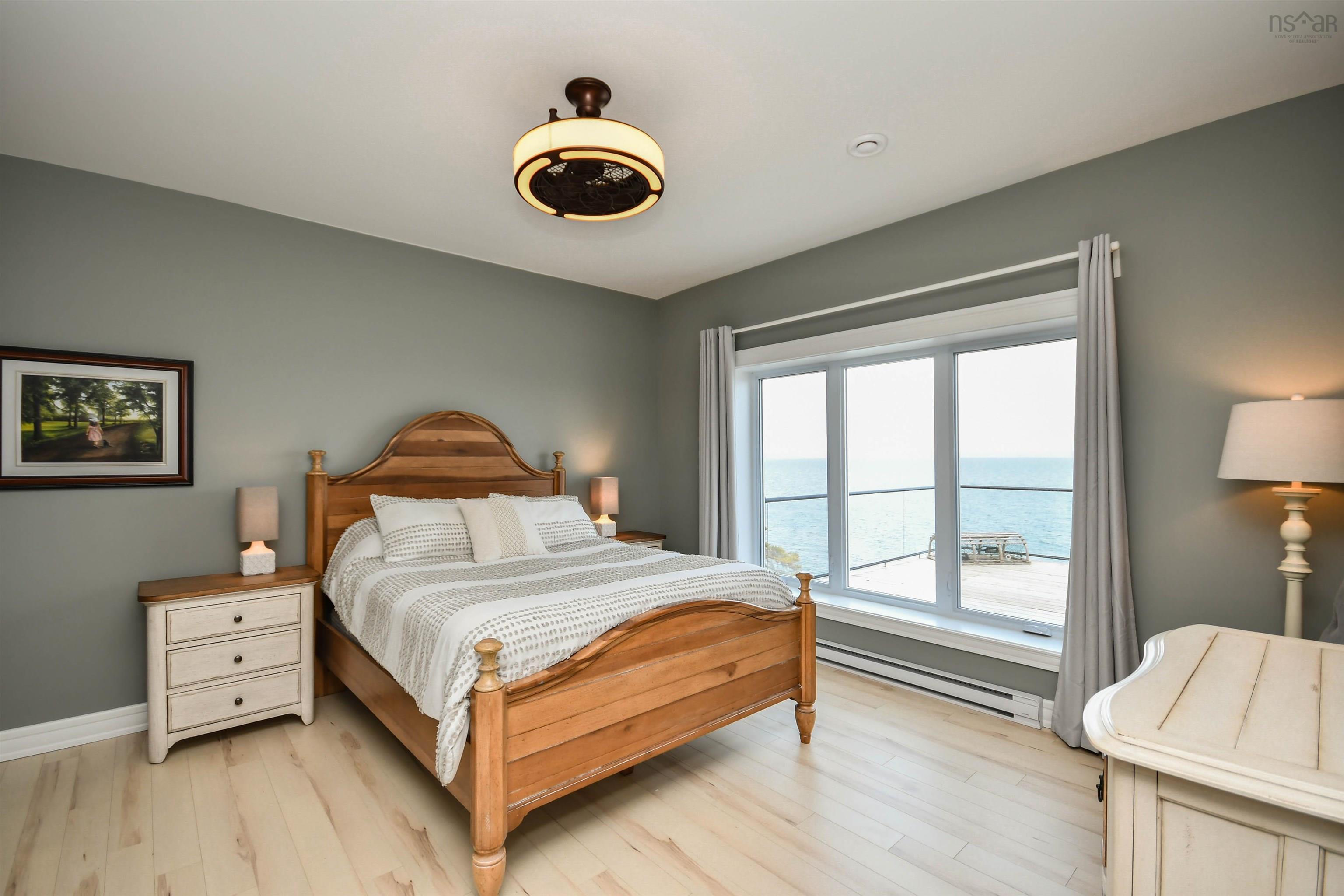 $1,199,000.00: 1907 Highway 329, Hubbards