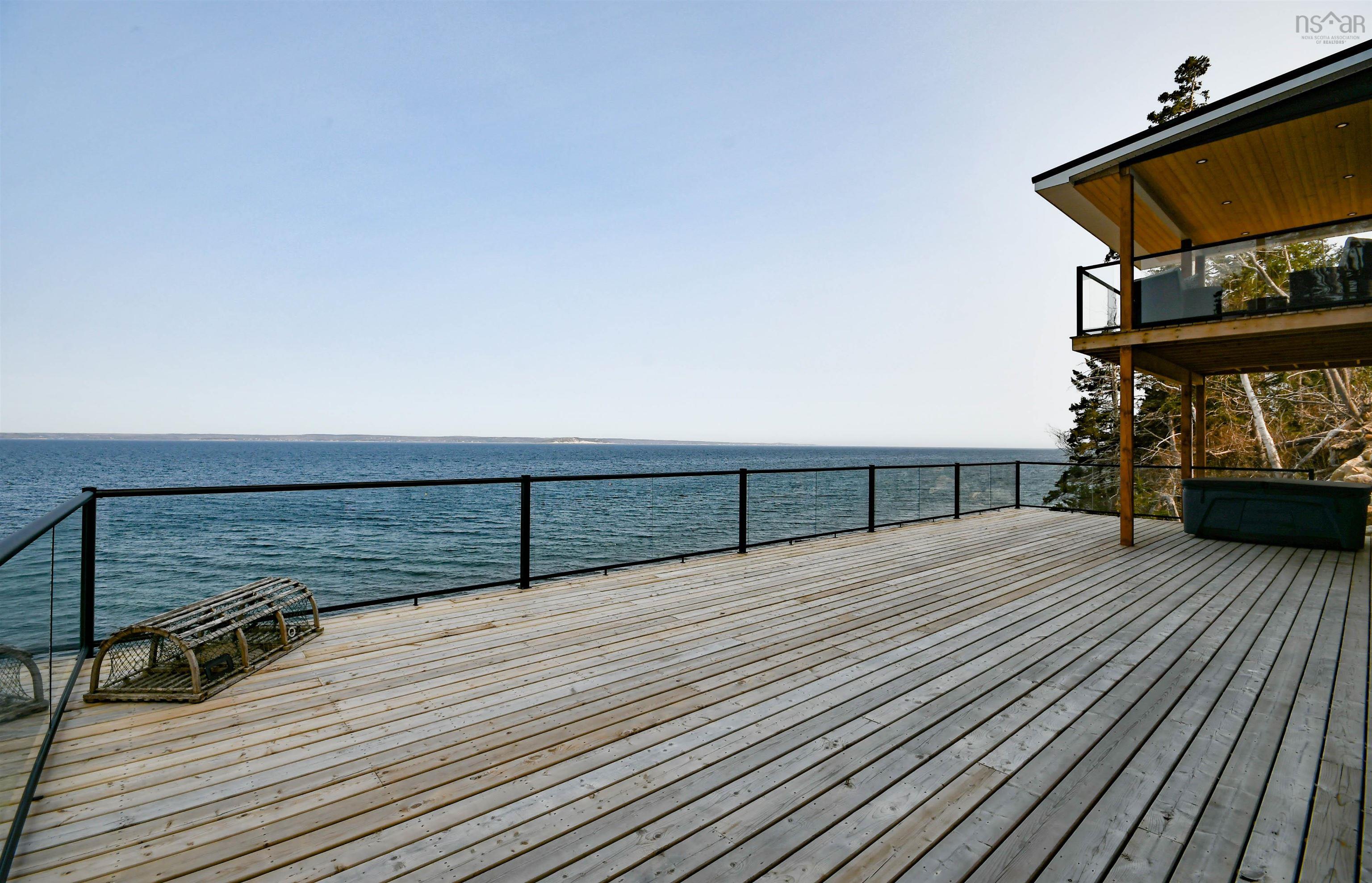 $1,199,000.00: 1907 Highway 329, Hubbards