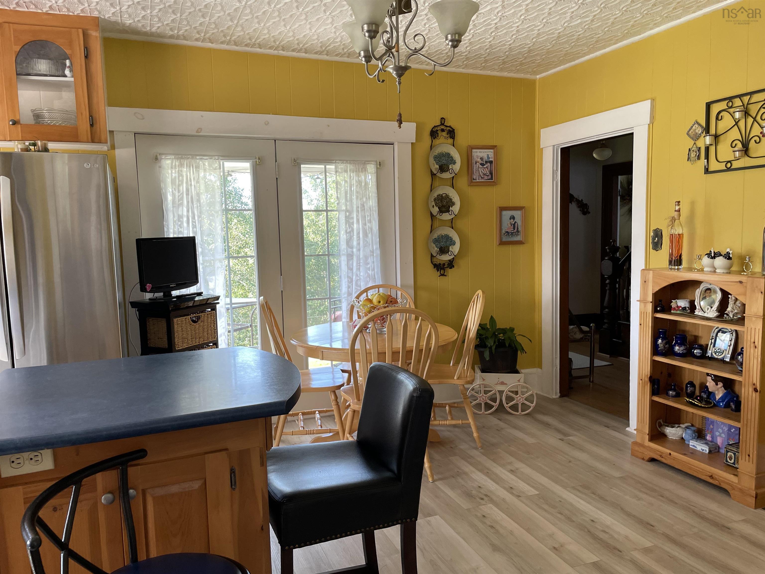 $549,900.00: 550 Lower Branch Road, Lower Branch