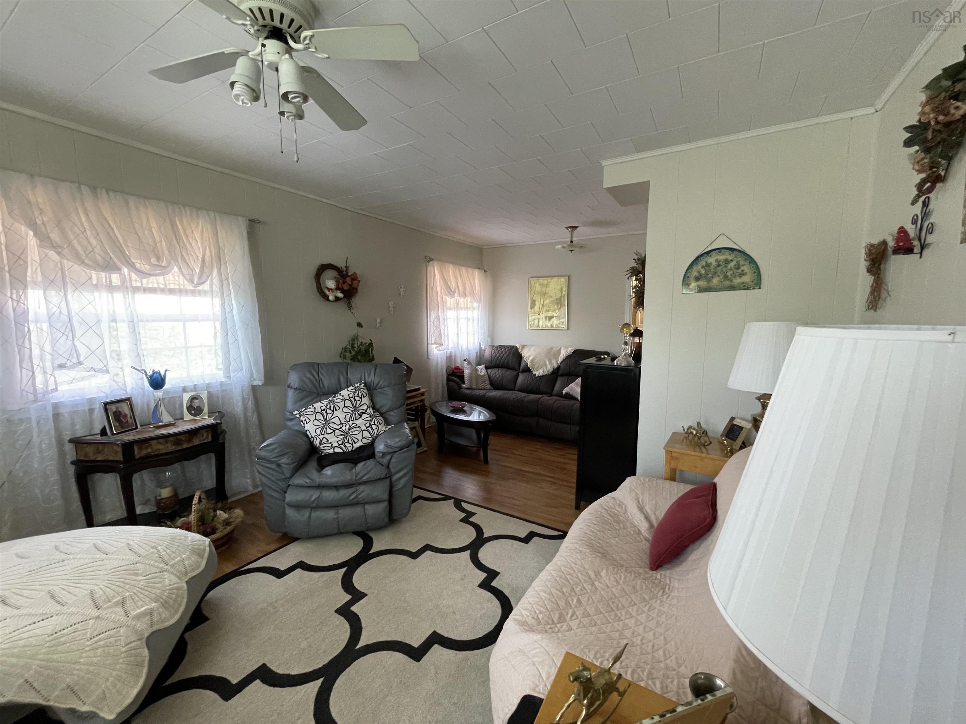 $549,900.00: 550 Lower Branch Road, Lower Branch