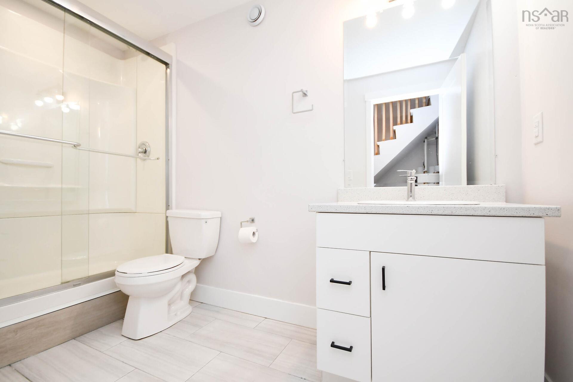 $559,999.00: 5 Sampson Drive, Lower Sackville