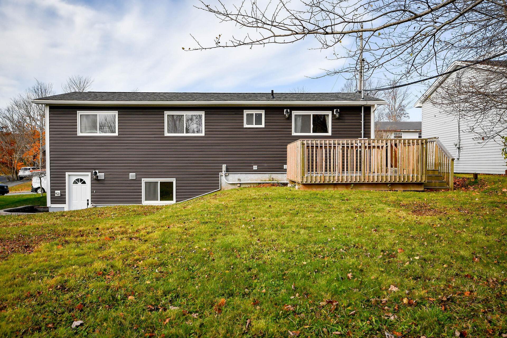 $559,999.00: 5 Sampson Drive, Lower Sackville