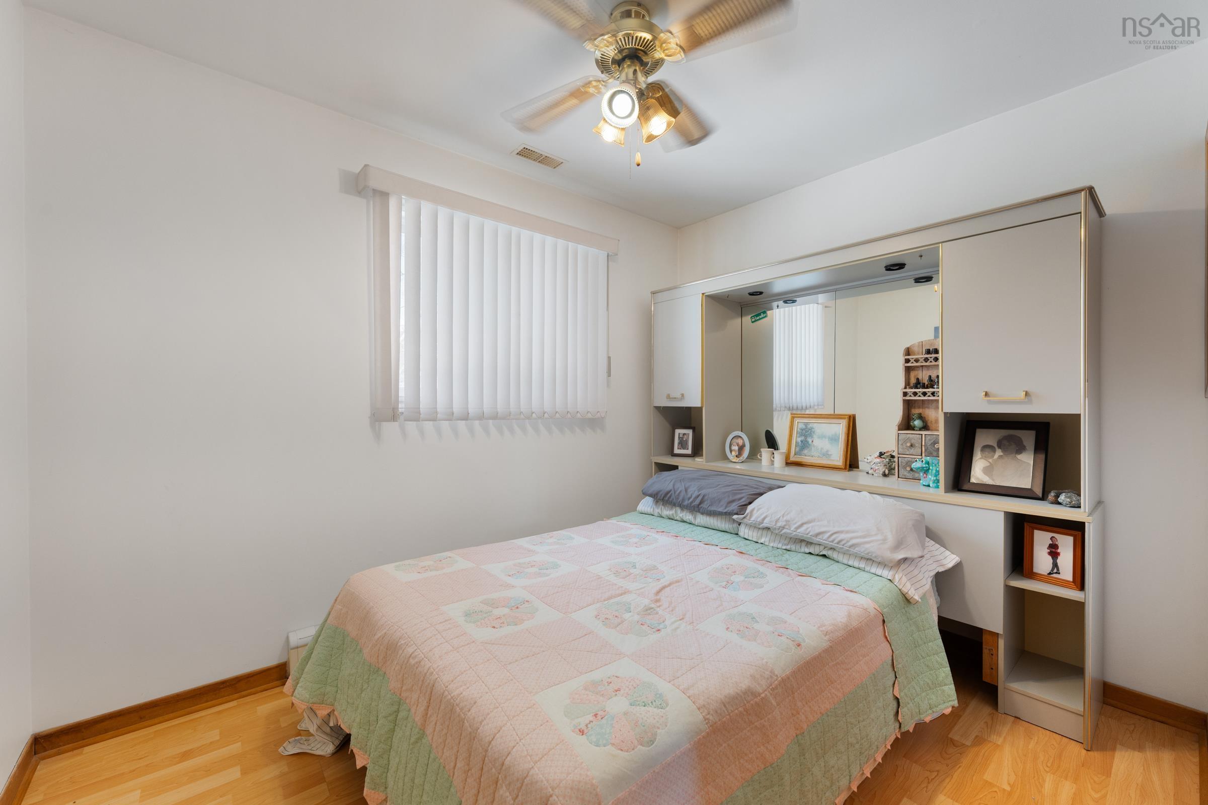 $479,900.00: 2 Pinecrest Boulevard, Bridgewater