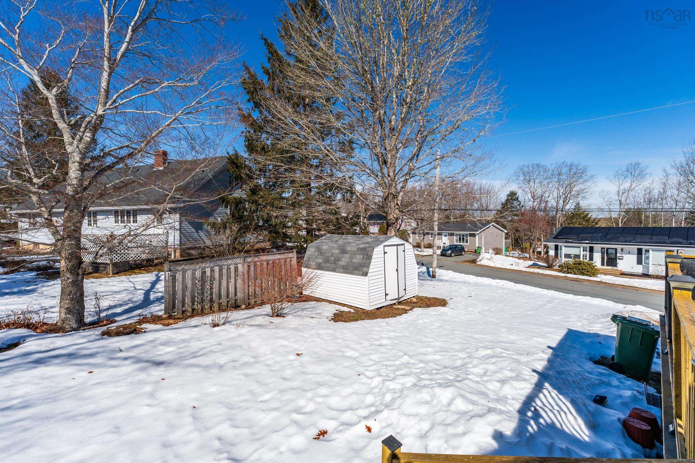 $479,900.00: 2 Pinecrest Boulevard, Bridgewater