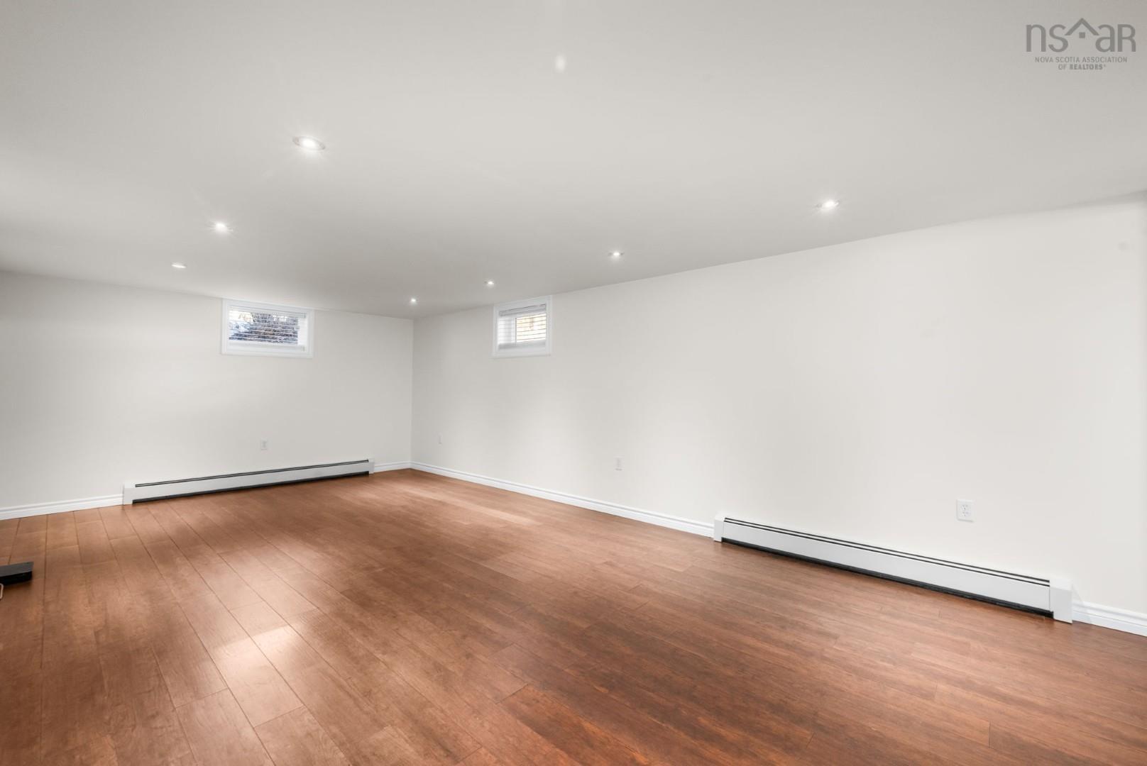 $549,900.00: 21 Smith Avenue, Cole Harbour