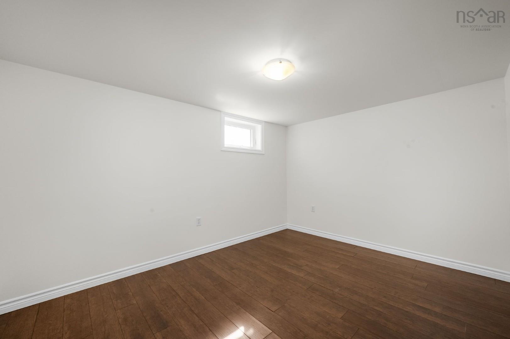 $549,900.00: 21 Smith Avenue, Cole Harbour