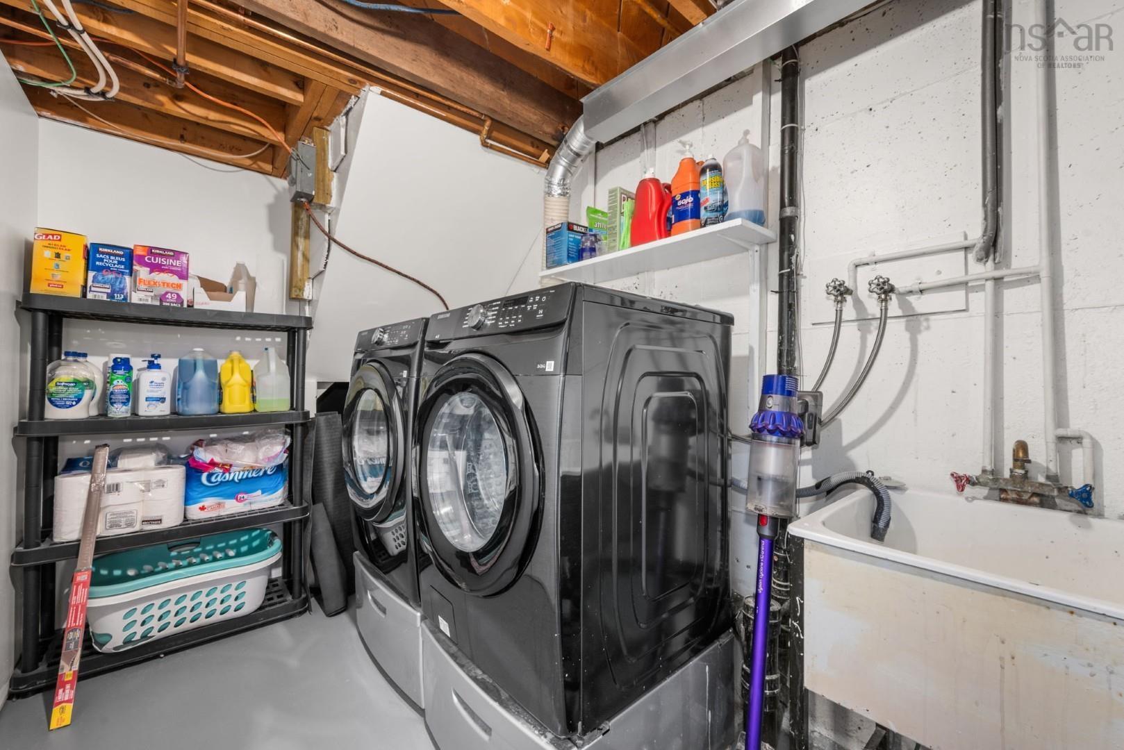 $549,900.00: 21 Smith Avenue, Cole Harbour