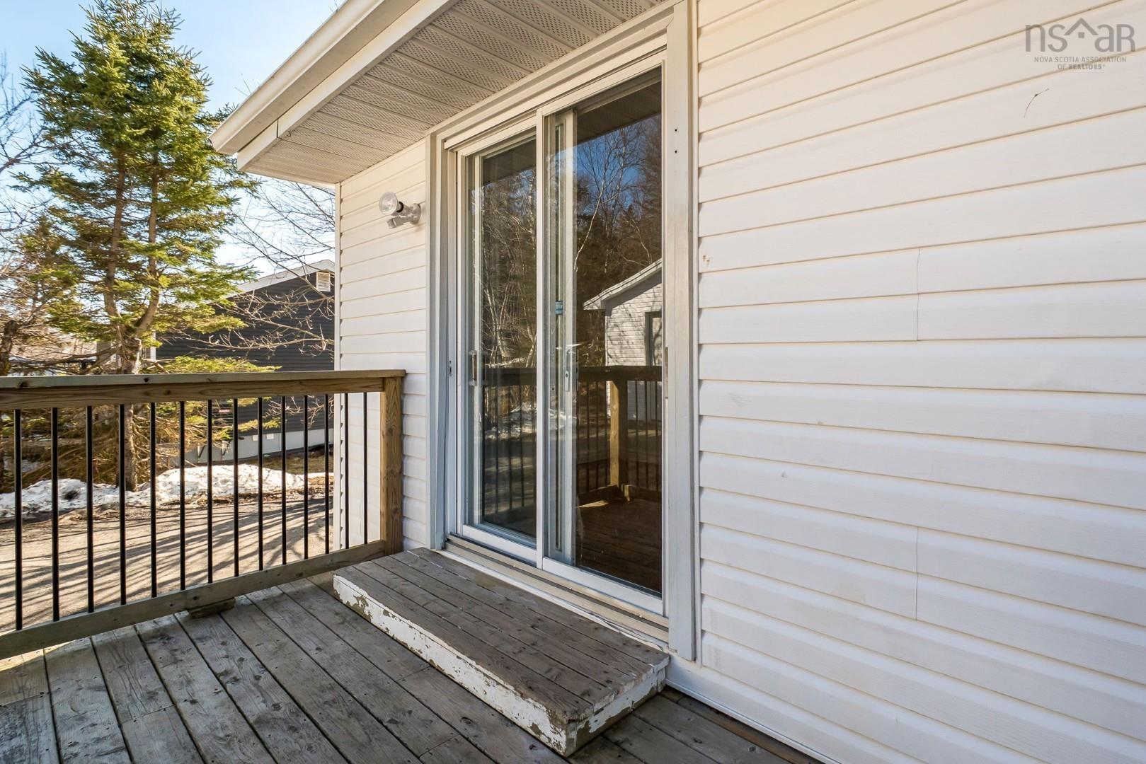 $549,900.00: 21 Smith Avenue, Cole Harbour