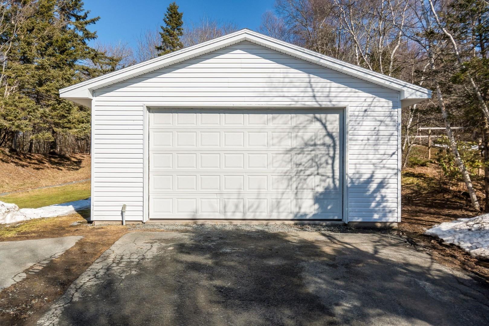 $549,900.00: 21 Smith Avenue, Cole Harbour